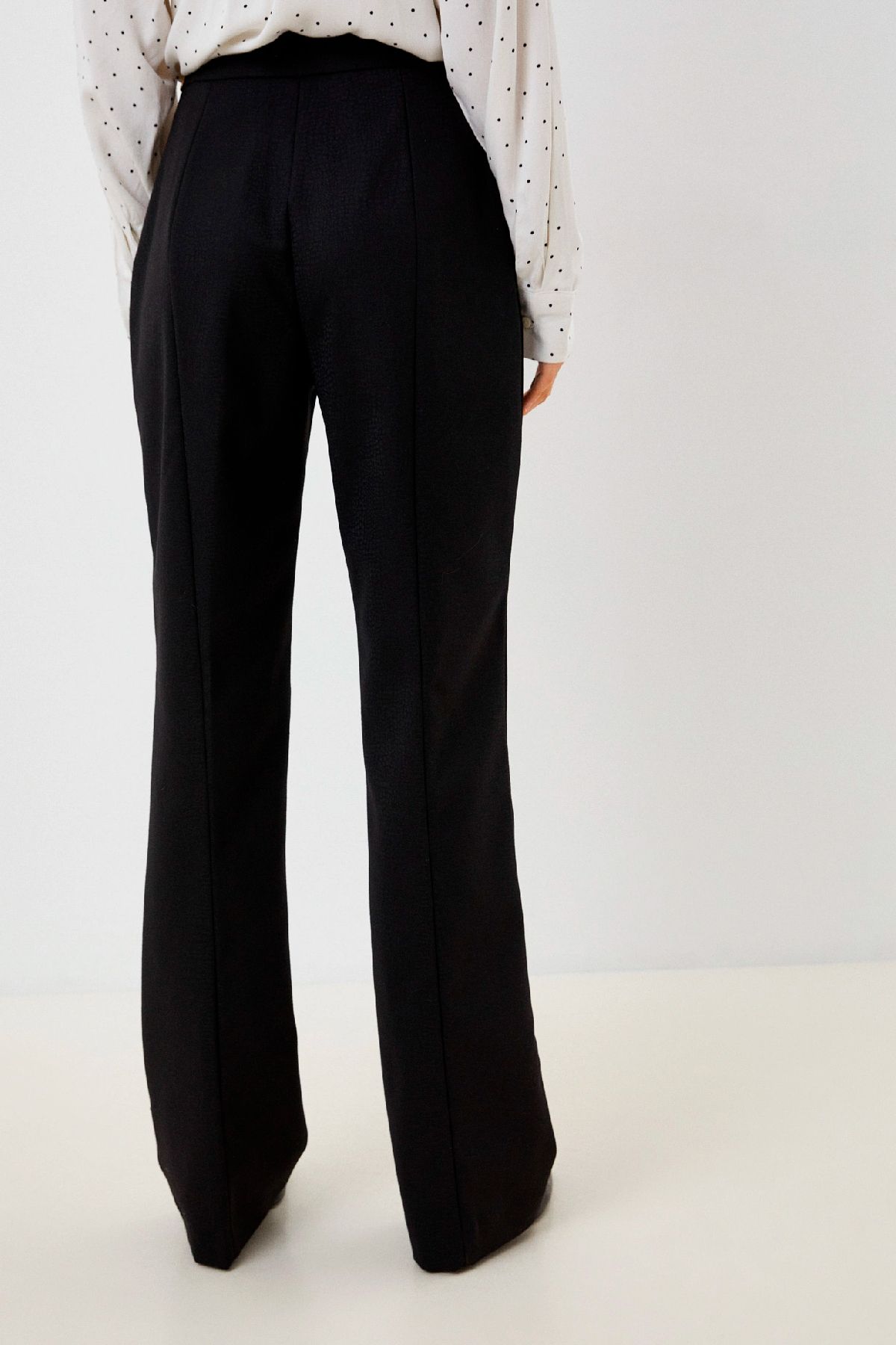 Guess-Dámske nohavice Diana – model 2BGB019768Z 3