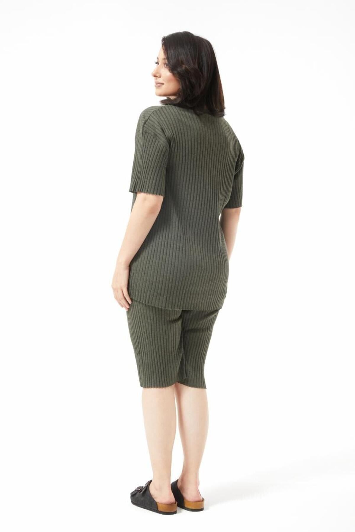 Freeista-Khaki Plus Size Capri Pajama Set 3