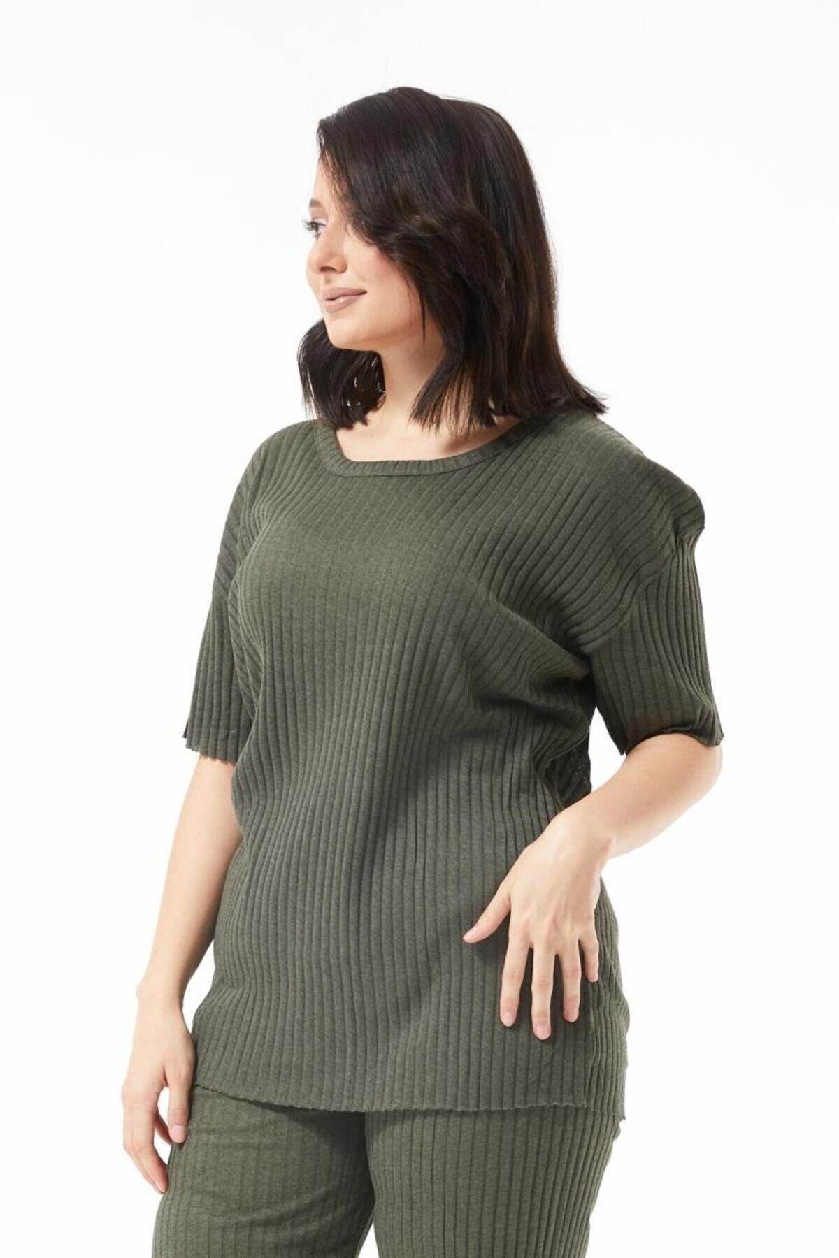 Freeista-Khaki Plus Size Capri Pajama Set 5