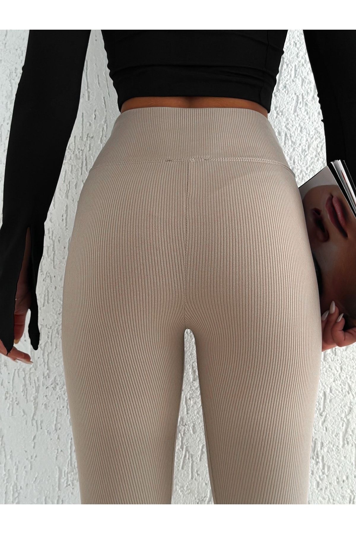 BEJNA-Damen-Strumpfhose aus beigem, geripptem Fleece mit hoher Taille 5
