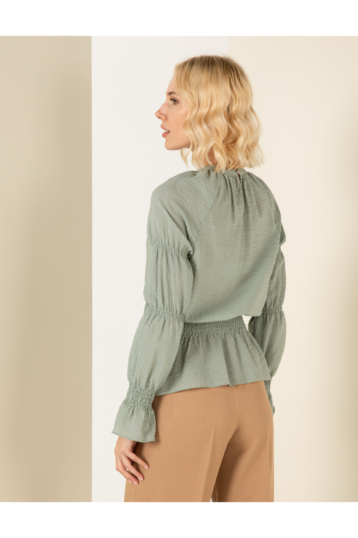 بلوز زنانه پیر کاردین | 50254162-VR152 Pierre Cardin - Image 5