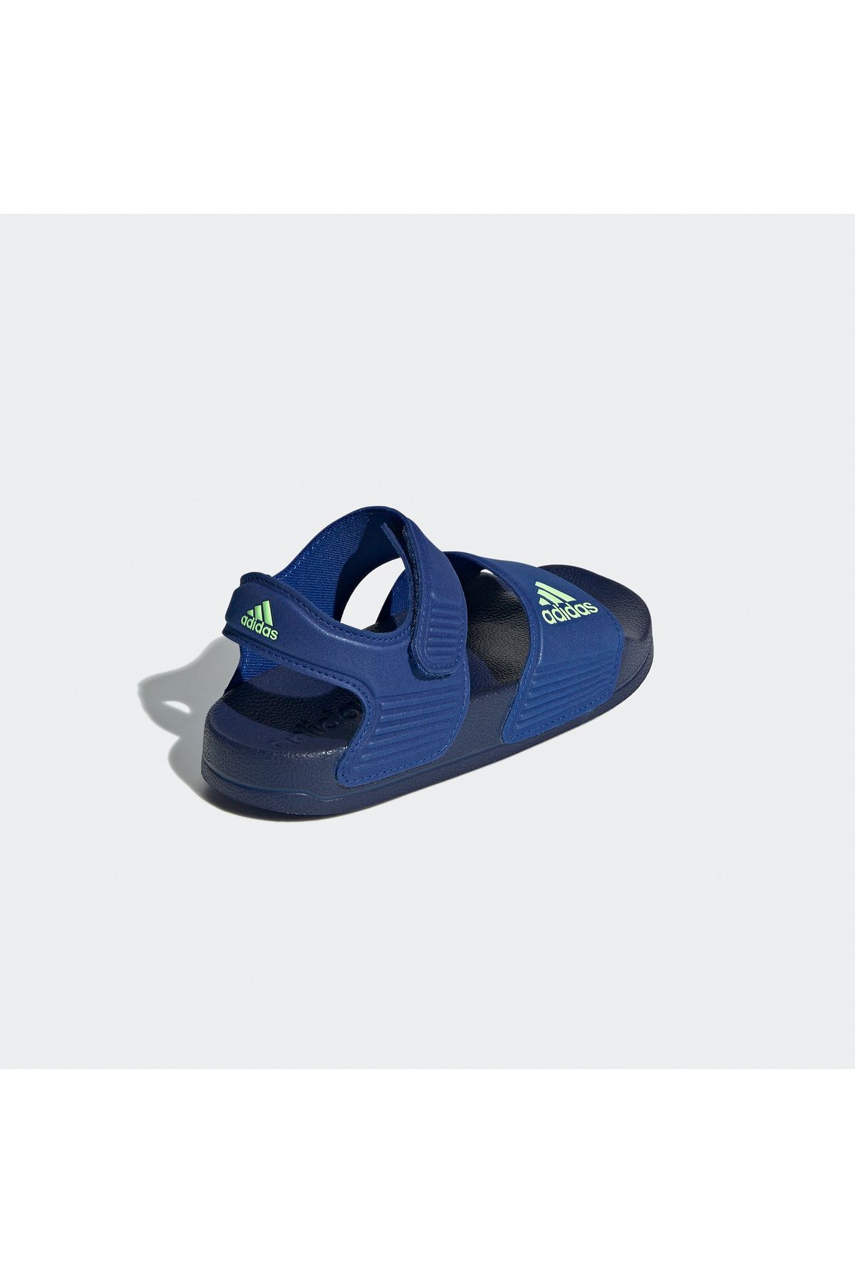 صندل آبی دخترانه و پسرانه بچگانه های بچه Adilette لباس ورزشی adidas