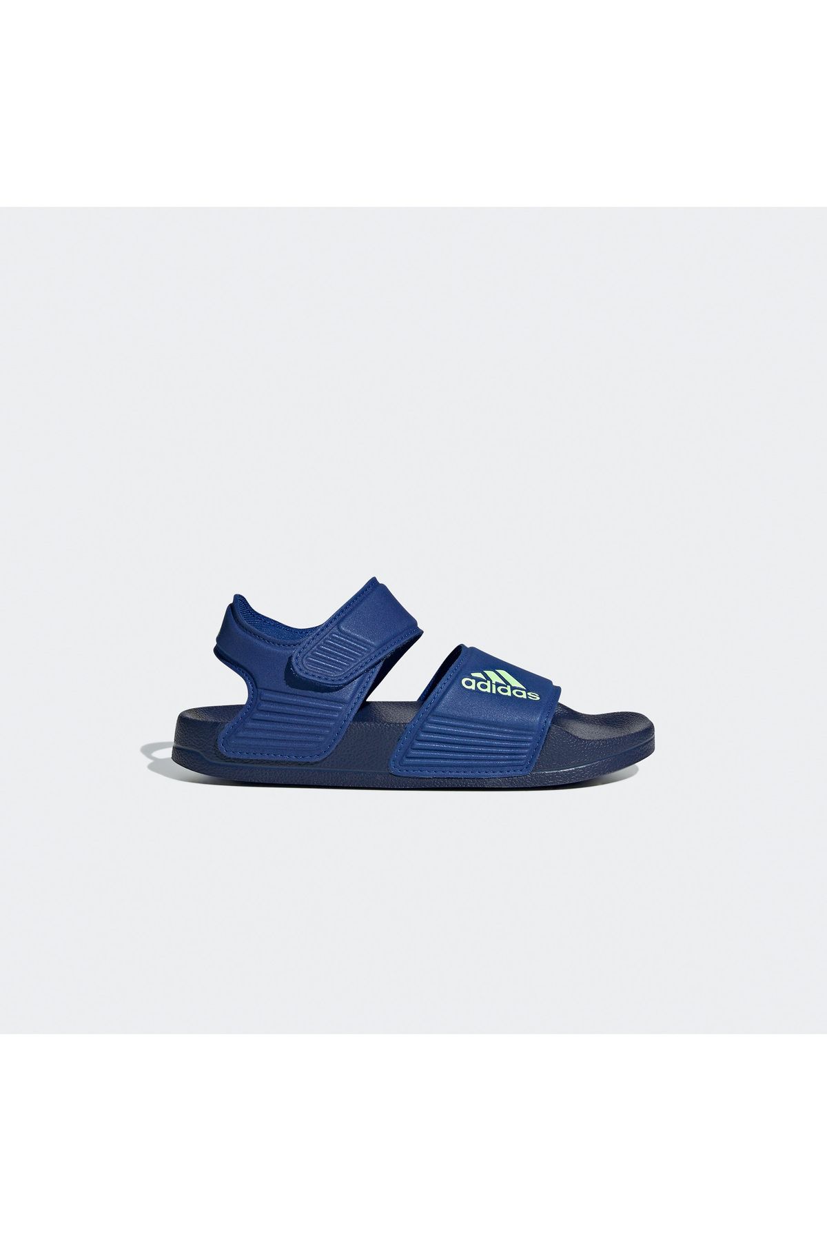 صندل آبی دخترانه و پسرانه بچگانه های بچه Adilette لباس ورزشی adidas