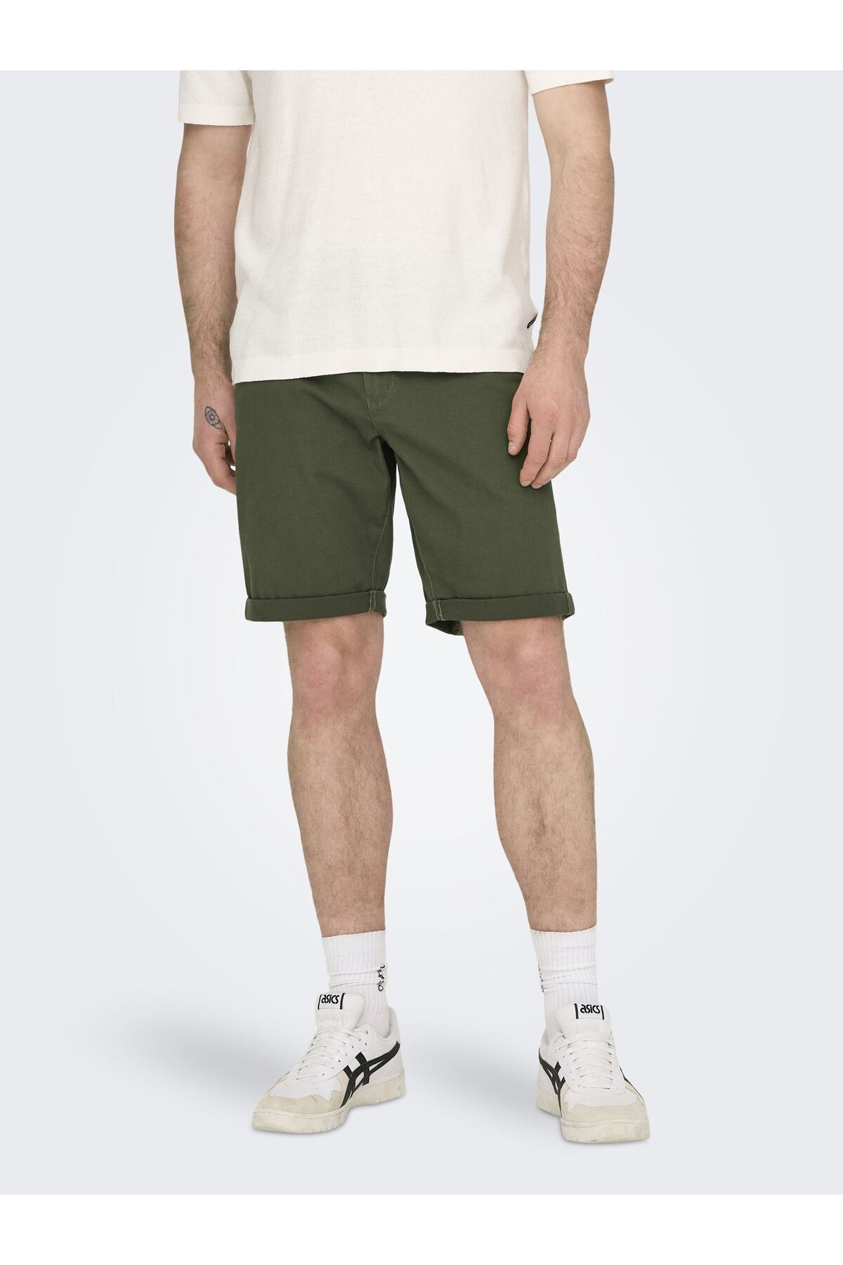 complete the look image