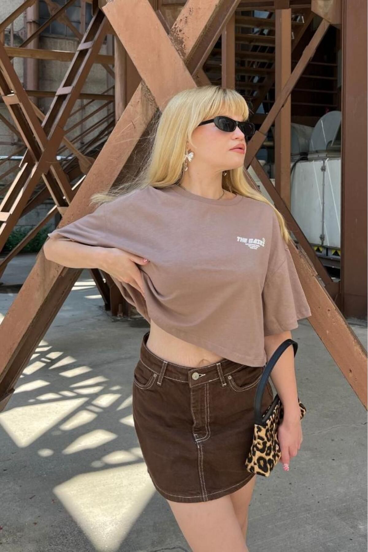 Bases-Tricou crop oversize imprimat 7