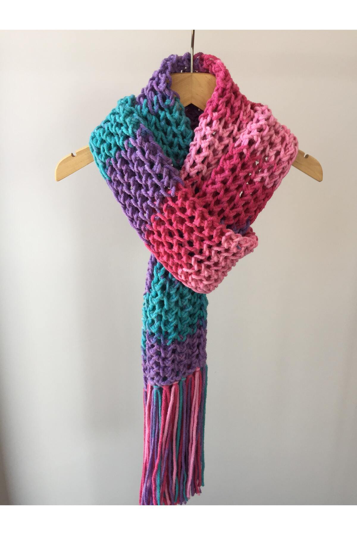 Mora Örgü  Mora Knit Atkı El Örgüsü % 49 Yün Jumbo Kalın İp Püsküllü Özel Örgü Atkı