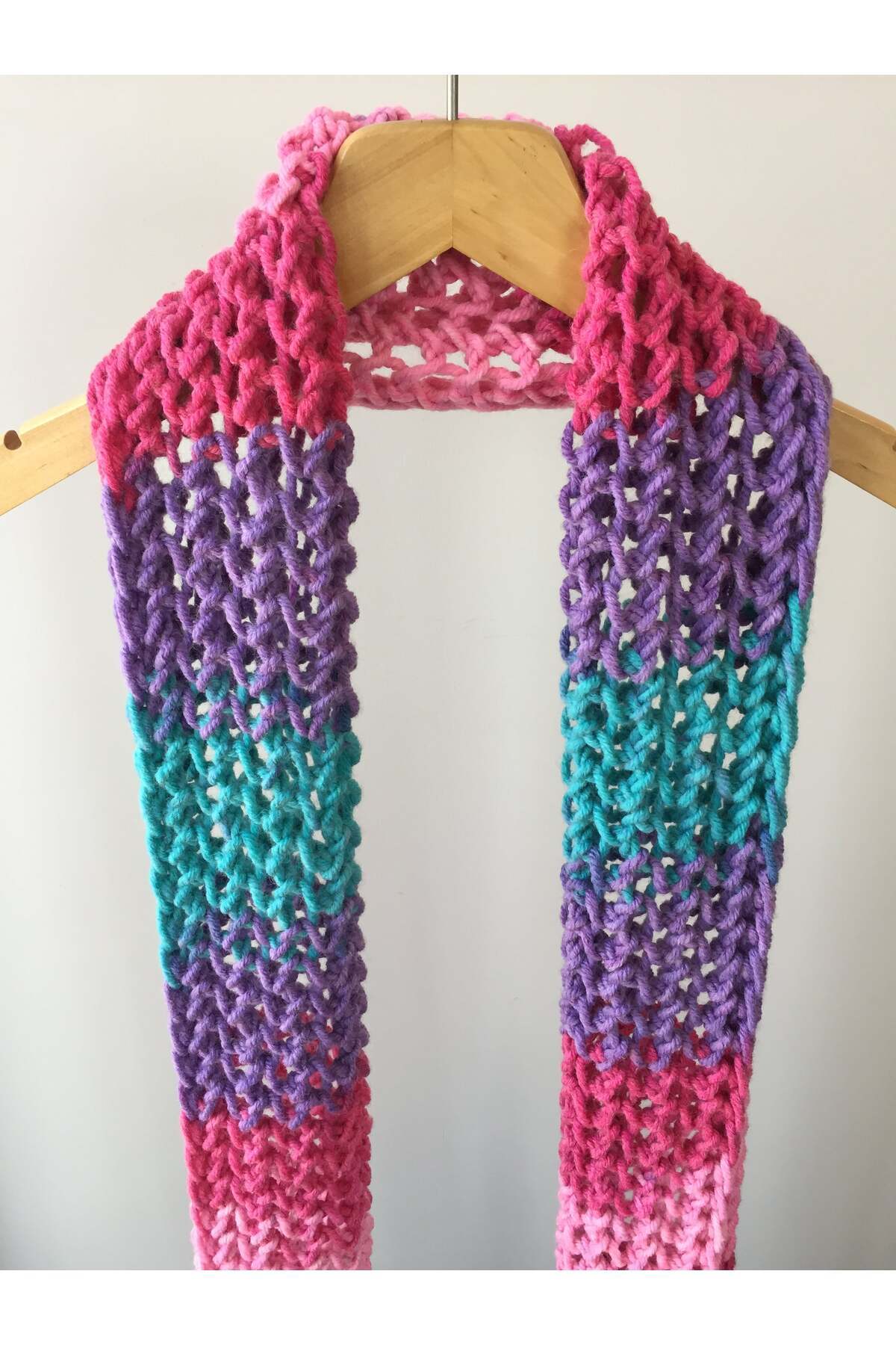 Mora Örgü  Mora Knit Atkı El Örgüsü % 49 Yün Jumbo Kalın İp Püsküllü Özel Örgü Atkı - Görsel 2