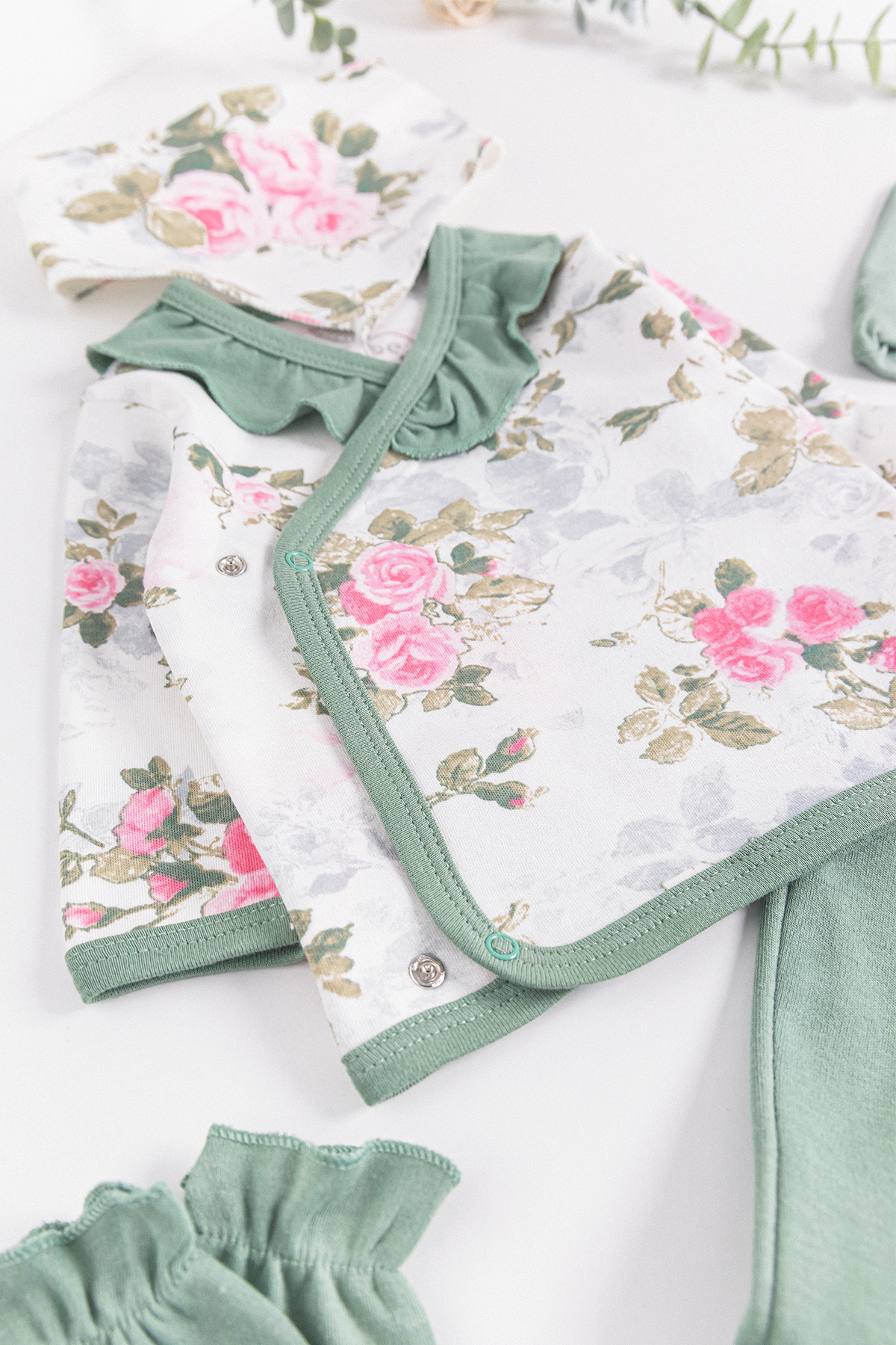 Babymod Çiçek Desenli 5 Parça Kız Bebek Hastane Çıkışı Bebek Takımı fotoğrafı 2 (önizleme)