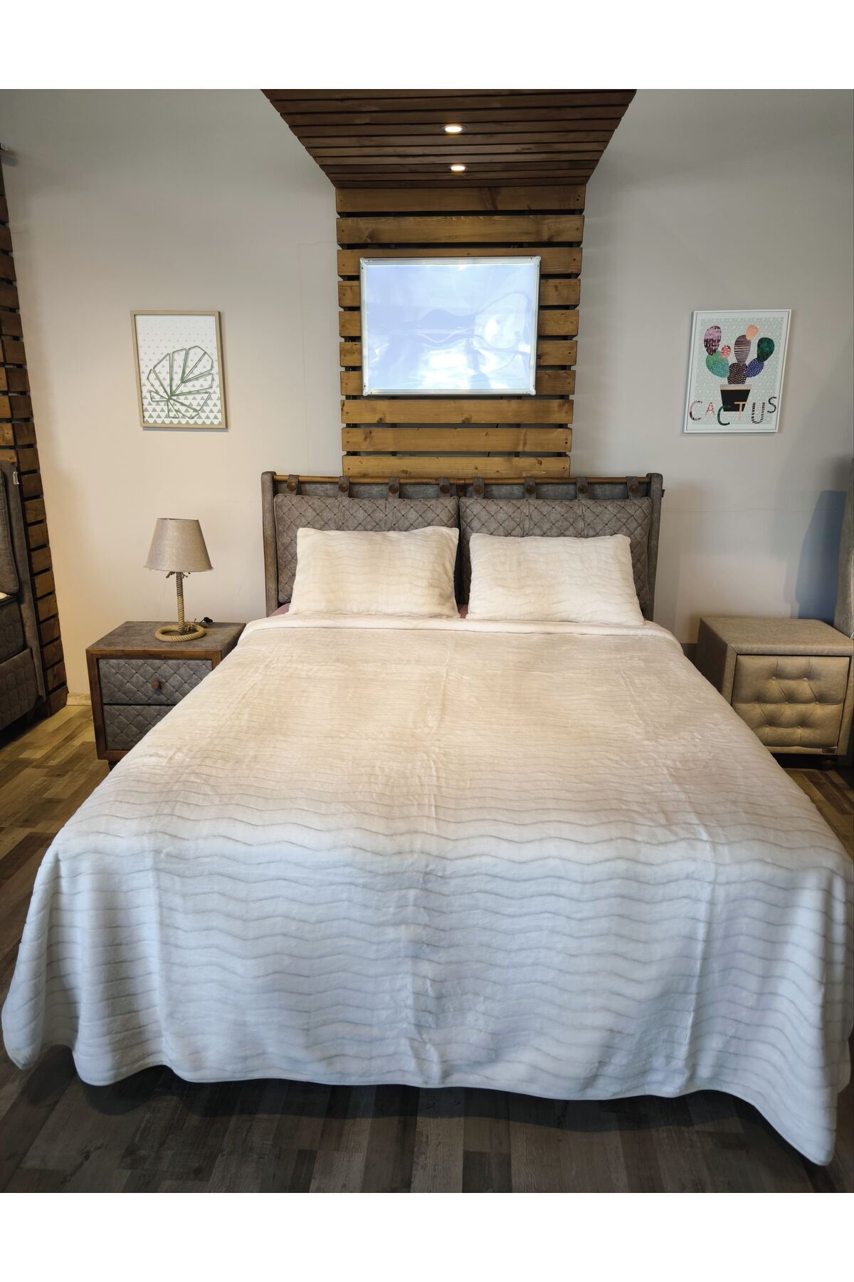 Merinos-Dream Home Cream Colored Soft Plush Double Blanket Set 2