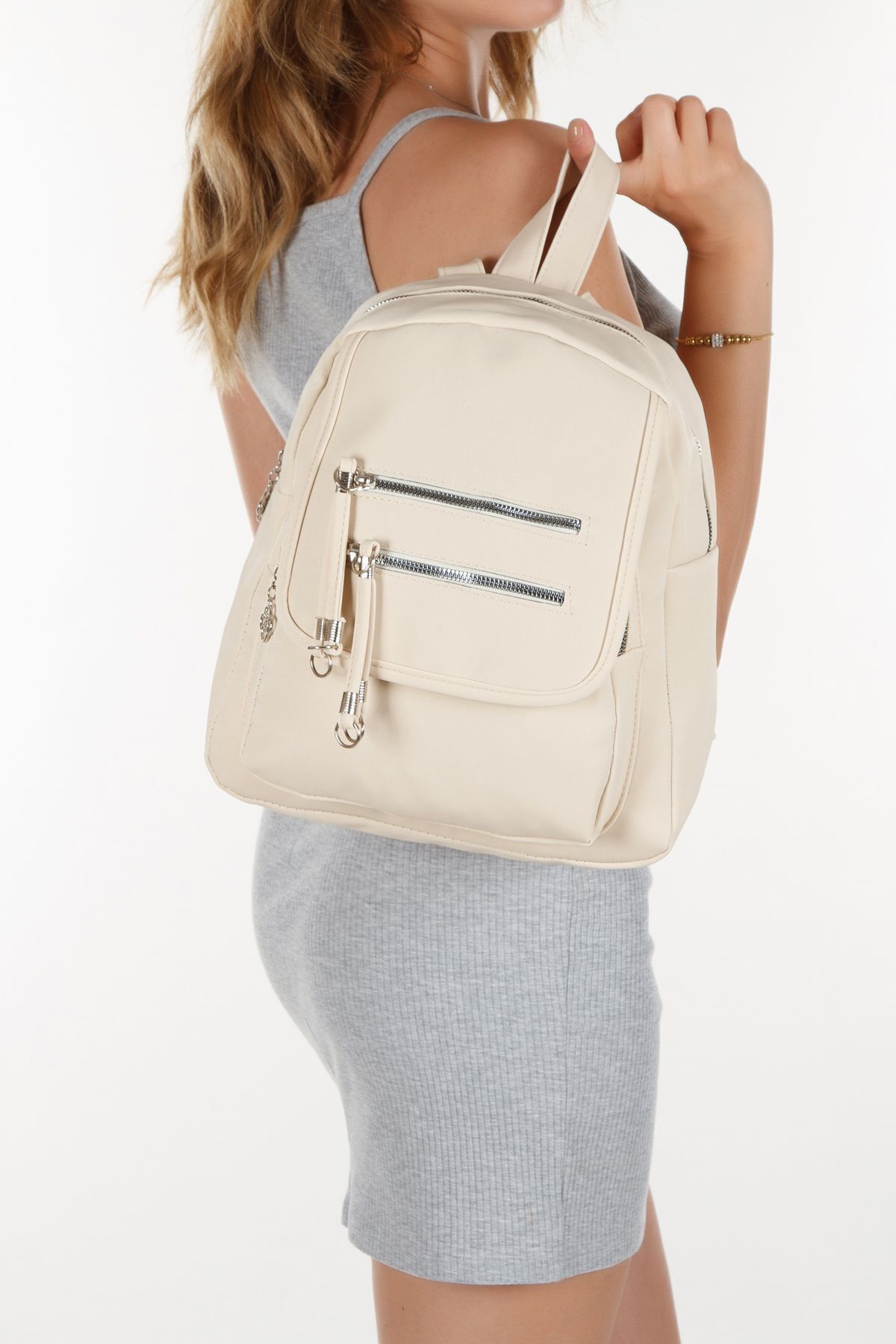 Adelina Bags  Kadın Kapaklı Fermuar Detaylı Günlük Sırt Çantası - Görsel 8