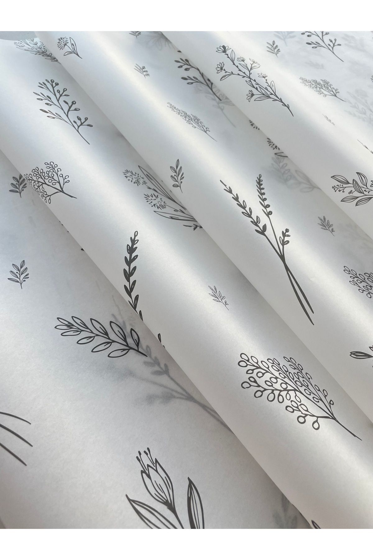 eylülün etiket fabrikası Siyah Çiçekli Pelur Kağıdı / Paketleme Kağıdı - 30 Adet