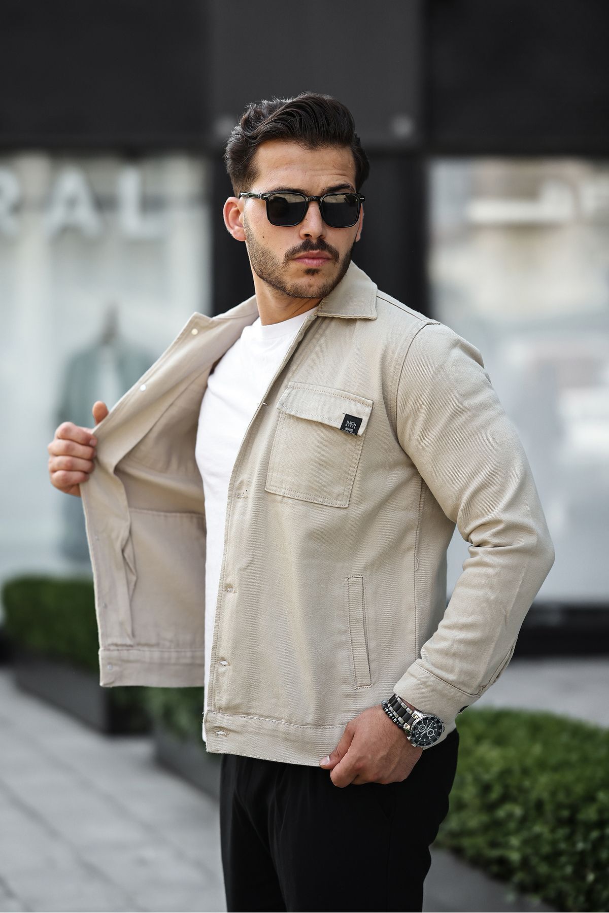 GOOD FASHION-Cream Color Men's Jean Jacket 1