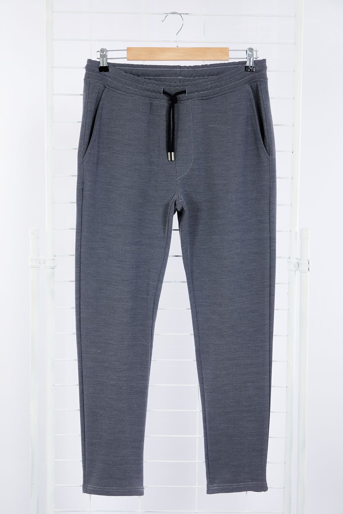 Trendyol Collection-Námořnická modř Jogger Fit elastický pas se zavazováním, texturované pletené pohodlné kalhoty Tmnss24Pl00007 6
