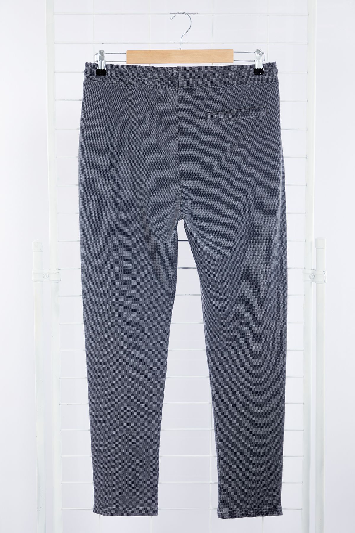 Trendyol Collection-Námořnická modř Jogger Fit elastický pas se zavazováním, texturované pletené pohodlné kalhoty Tmnss24Pl00007 7