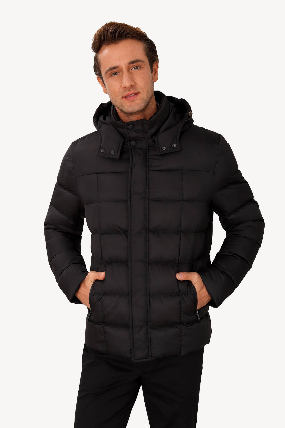  کاپشن کلاسیک کلاه‌دار مشکی مردانه