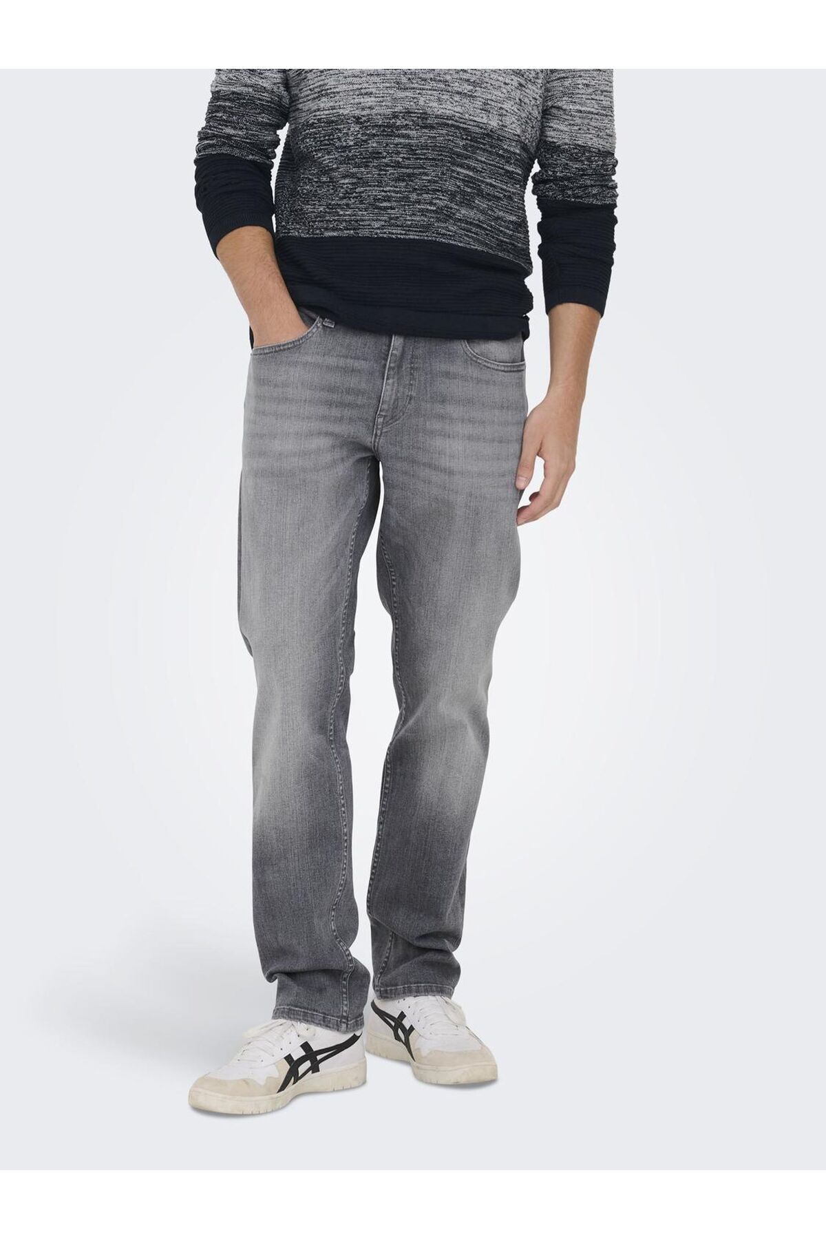 complete the look image