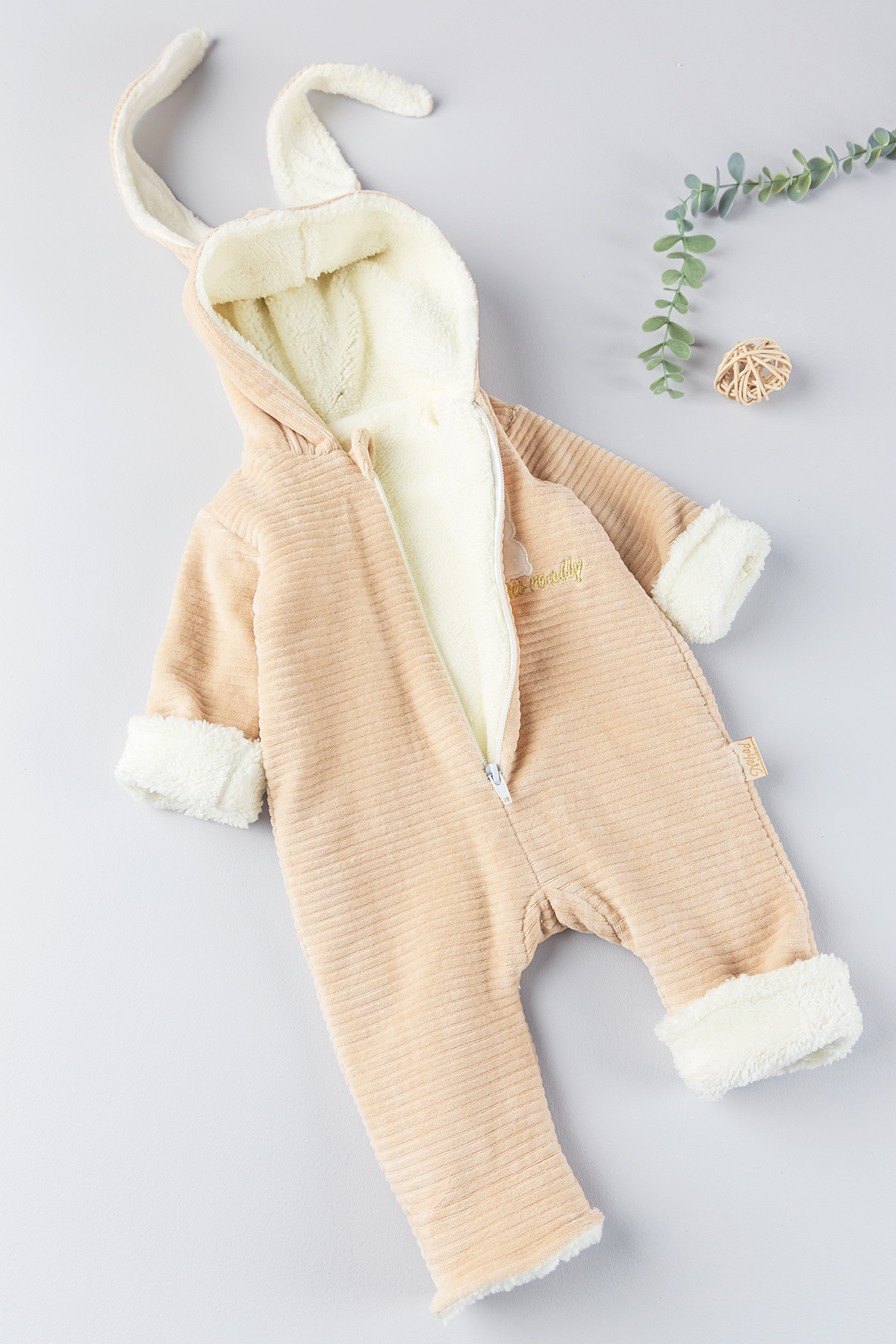 Babymod Tavşan Figürlü Kışlık Welsoft Kadife Astronot Kız/Erkek Bebek Tulum fotoğrafı 3 (önizleme)