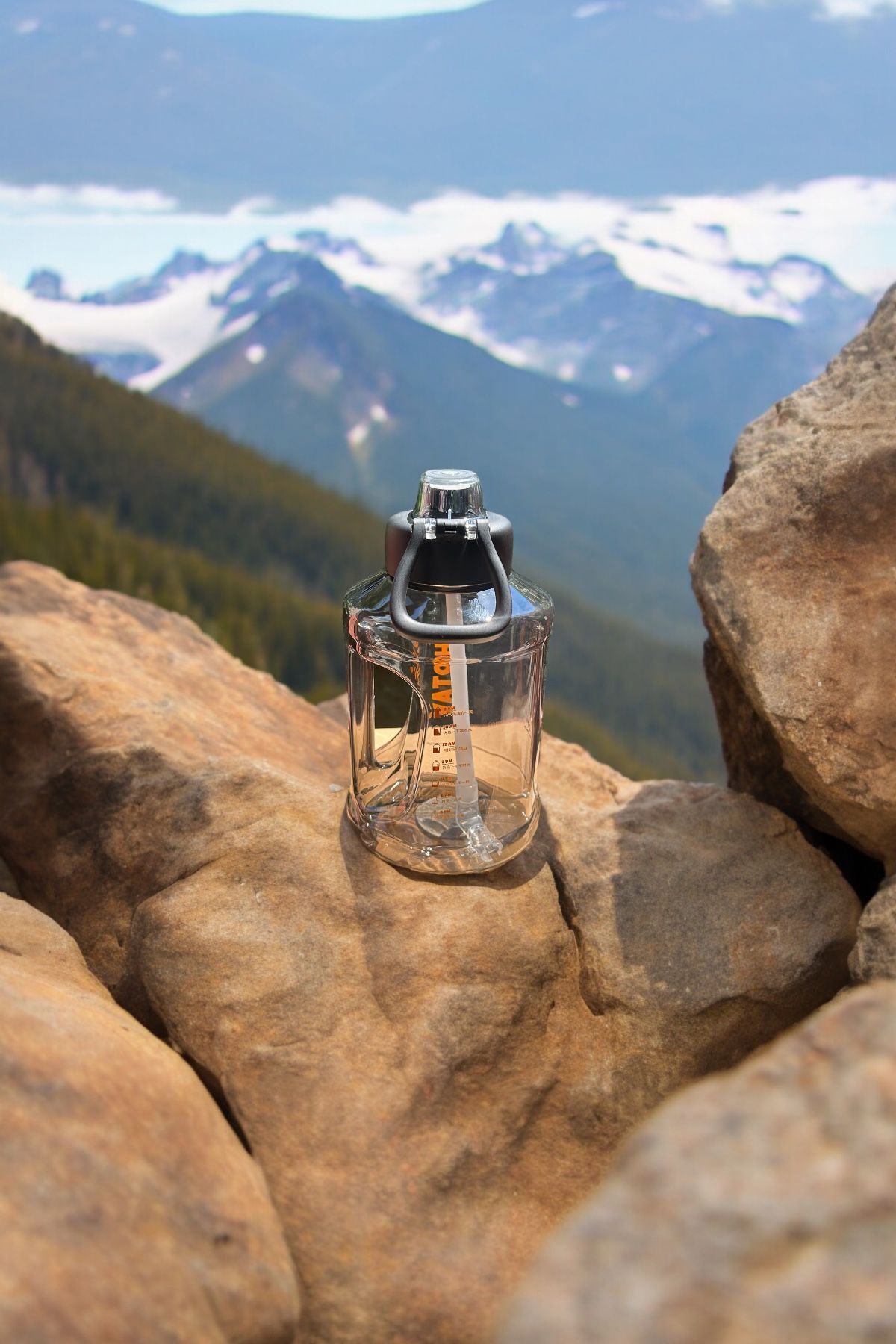 YDGR-1.5 L Water Bottle - Easy Portability, Easy Use with Handle, Handle and Straw and Straw Free 2