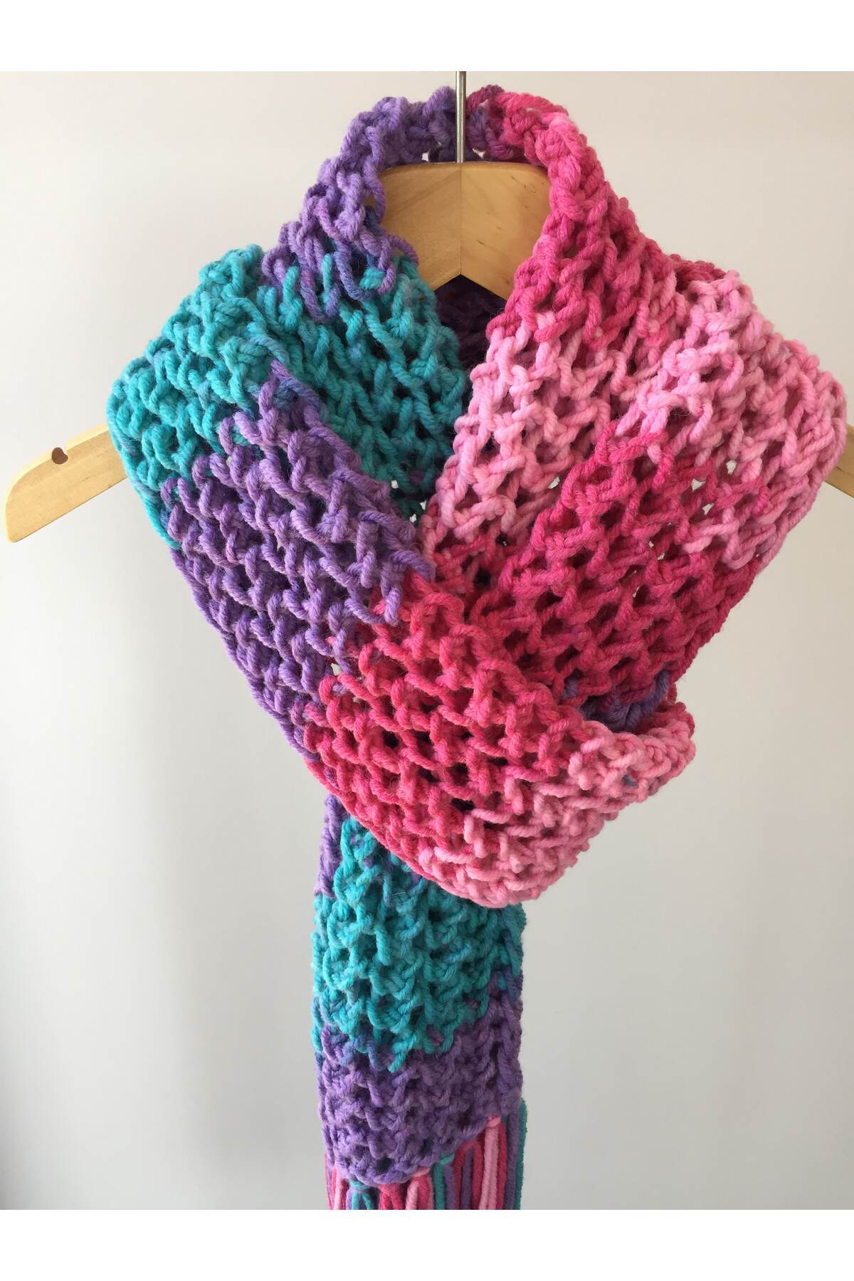 Mora Örgü  Mora Knit Atkı El Örgüsü % 49 Yün Jumbo Kalın İp Püsküllü Özel Örgü Atkı - Görsel 4