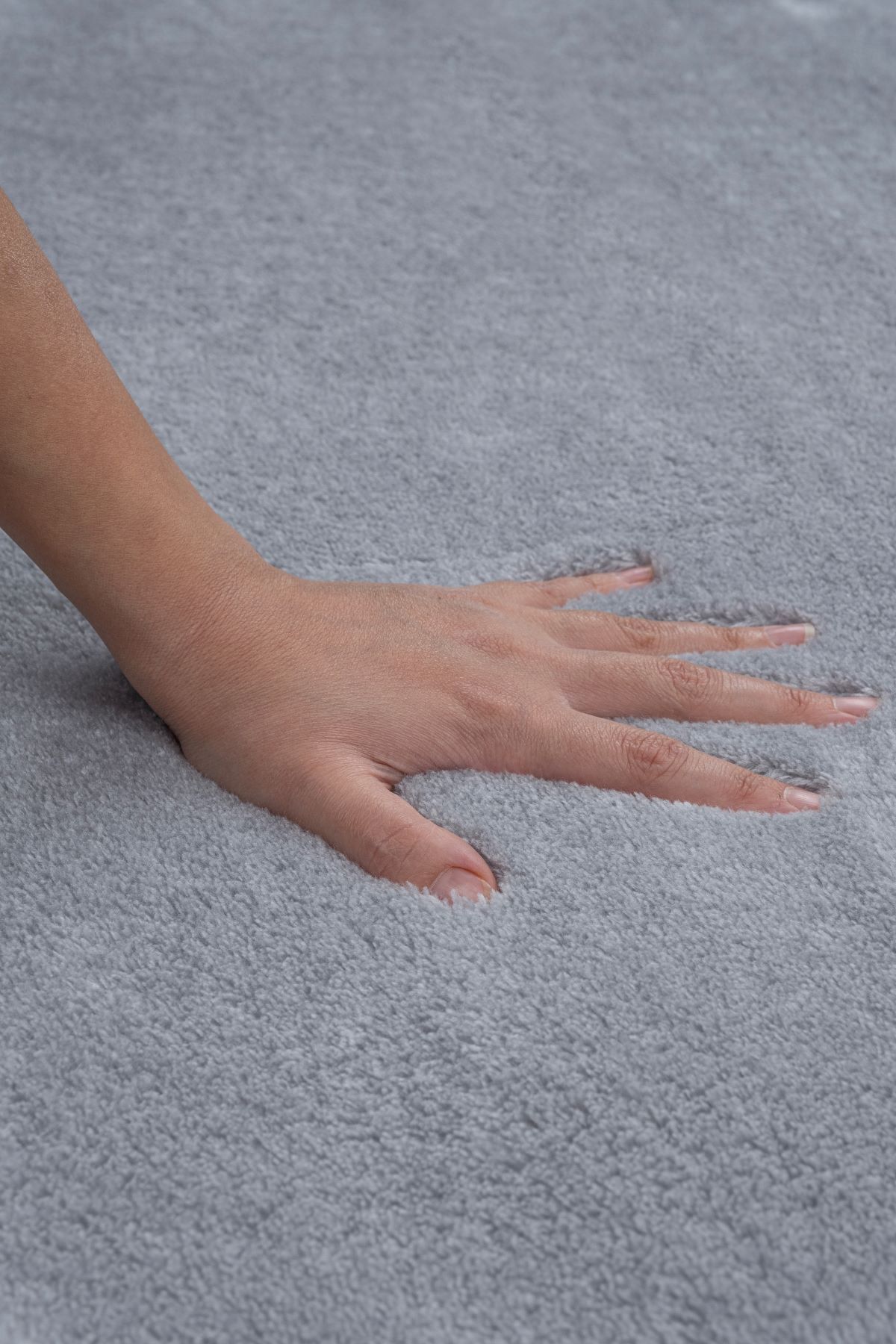 Valery Home-Vl Washable Premium Pompom Fringed Non-Slip Base Post Plush Bath Mat Set of 2 Gray 2