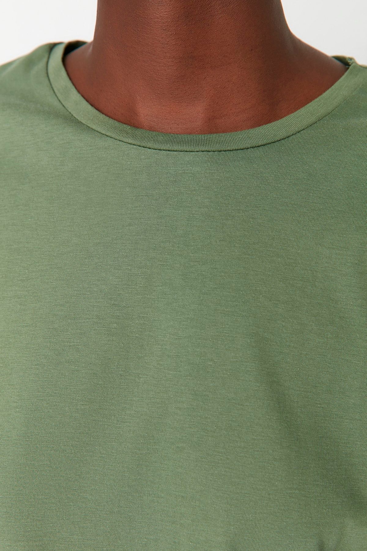 Trendyol Collection Khaki 100% bawełny Długi rękaw Okrągły dekolt Regular/Normal Fit Basic Dzianinowa Koszulka T-shirt TWOAW21TS0098