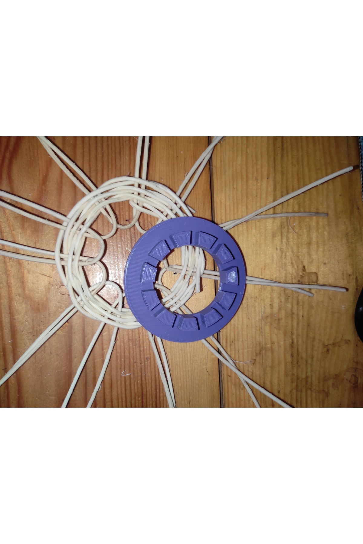 Genel Markalar Şık Rattan Avize Başlangıç Kalıbı ile sıcak ve doğal bir atmosfer yaratın