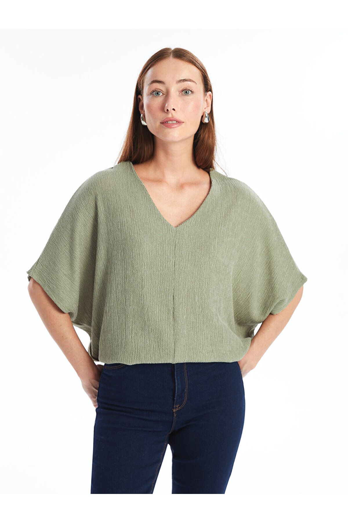 LC Waikiki Koszulka Damska Z Krótkim Rękawem I Dekoltem W Serek - Lcw Kobieta - 3XL–4XL