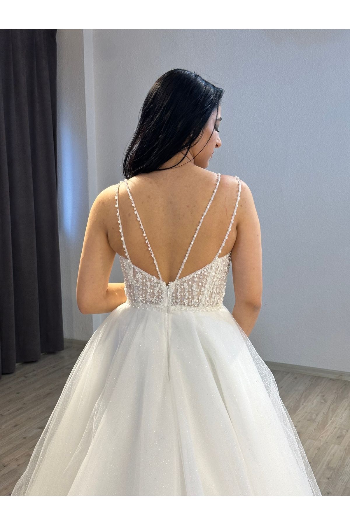 https://cdn.dsmcdn.com/ty1428/product/media/images/prod/QC/20240719/18/6314a0d7-55fc-3473-b3c4-bde41ca78dff/1_org_zoom.jpg