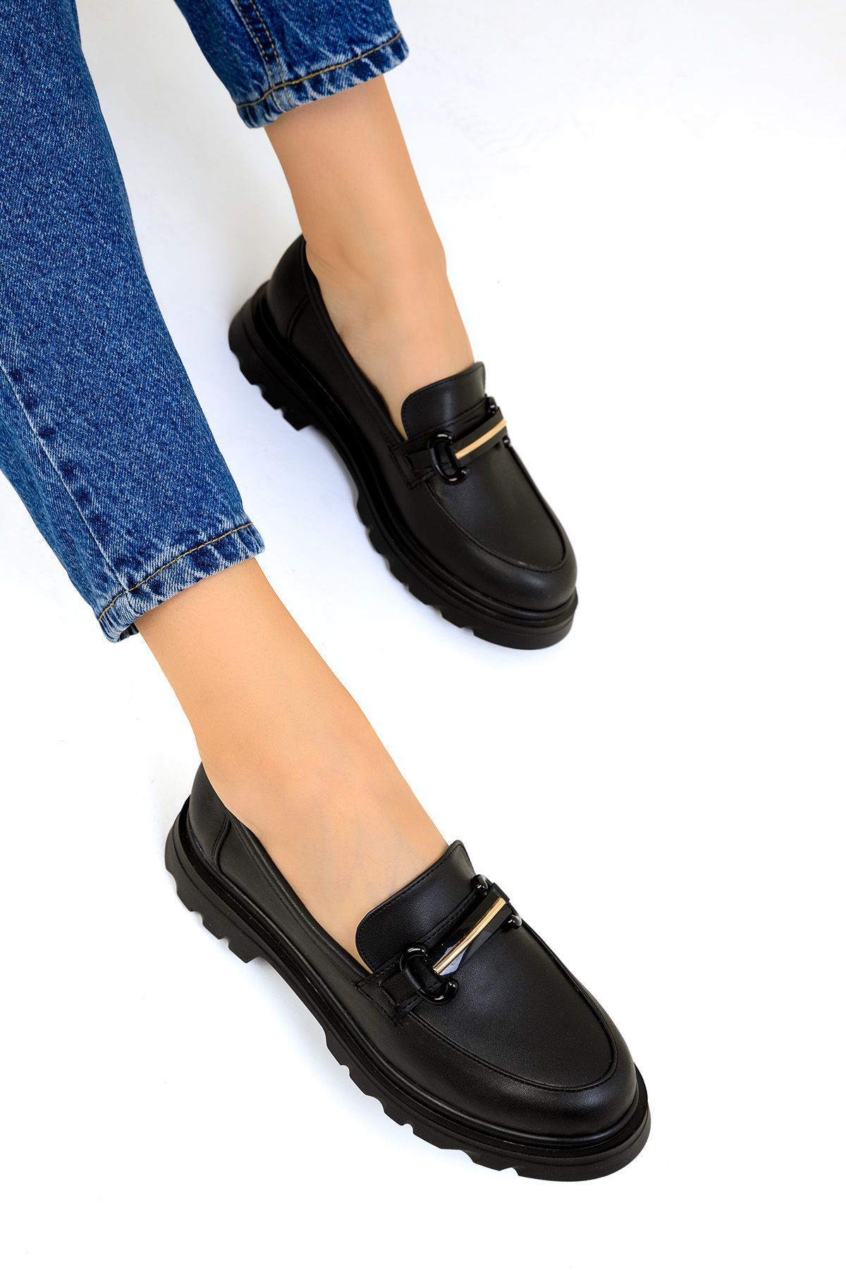 SOHO-Casual Women's Shoes 19389 - Black 3