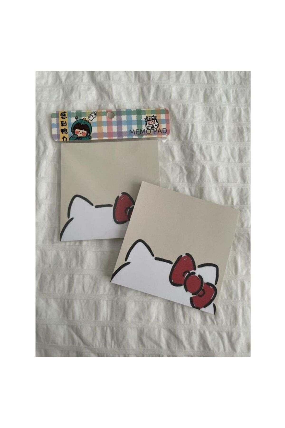 synshop-Sanrio Hello Kitty Y2K Kpop - Kawaii Block Cube with 50 Note Sheets, Cute Cat Square Notepad 3