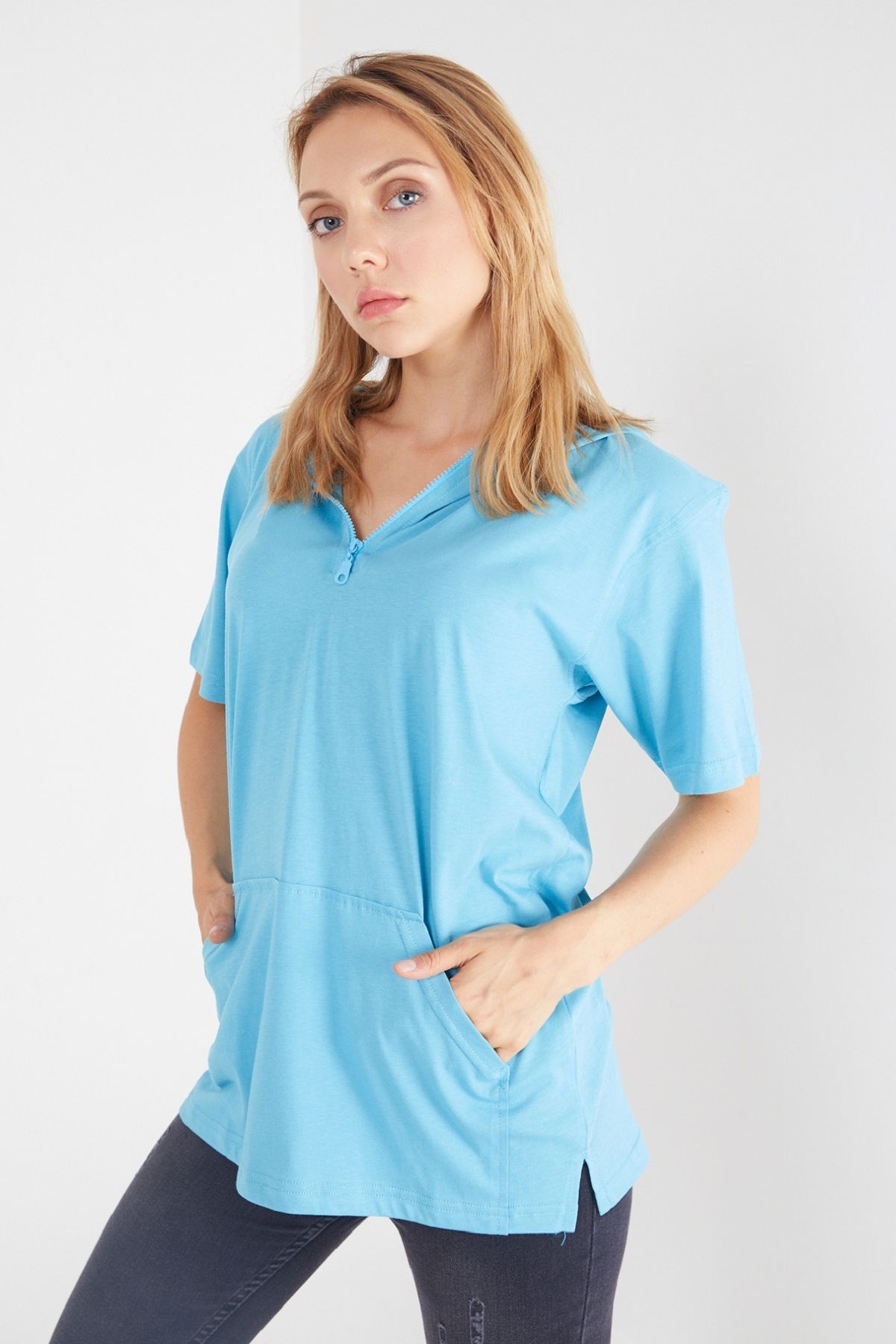 Sporting-Turquoise Hooded Comfortable Women's T-shirt - Kangaroo Pocket, Short Sleeve 6
