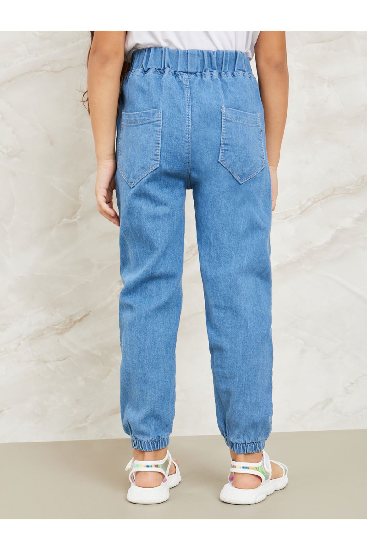 Styli-Pocket Detail Jogger Jeans 4