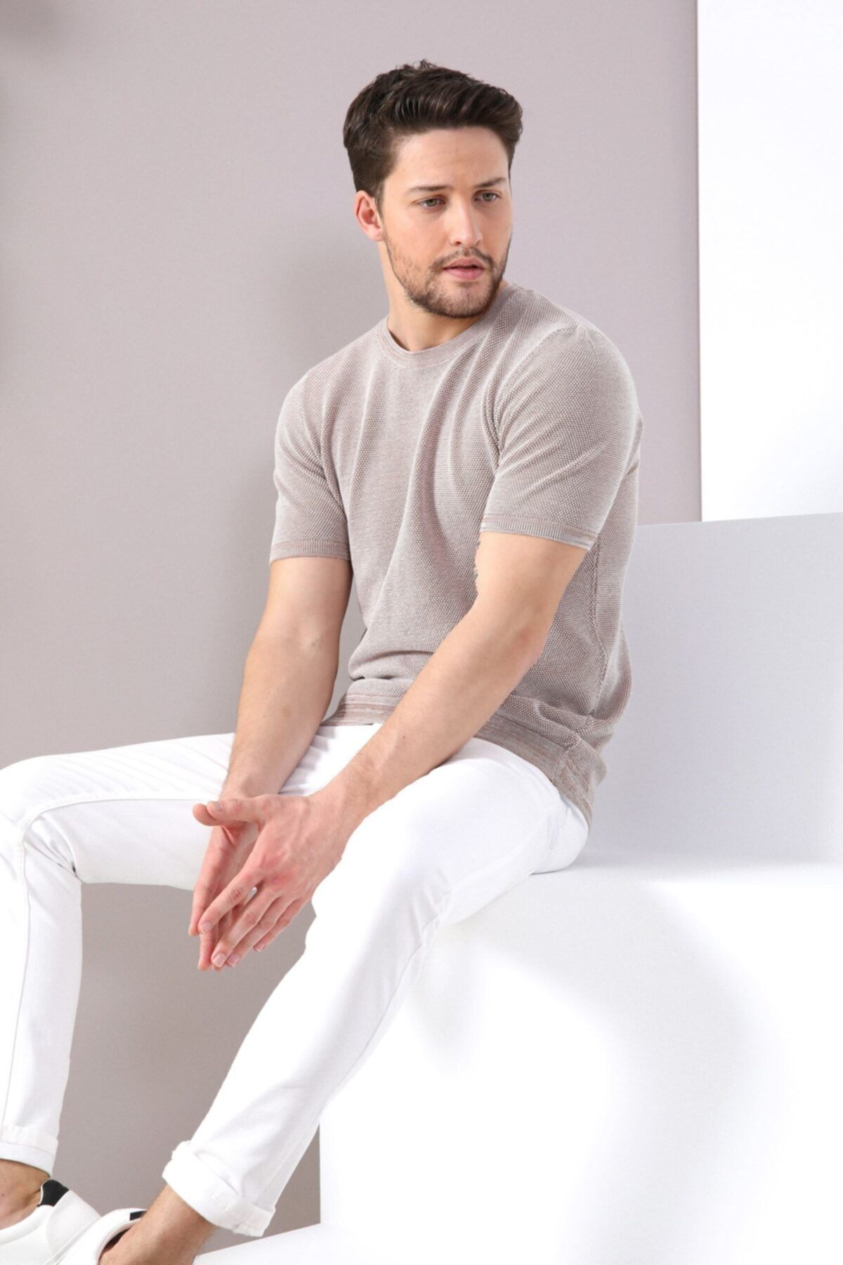 Camel/white Eyelet Patterned Crew Neck 100% Cotton Men's Knitwear T-shirt
