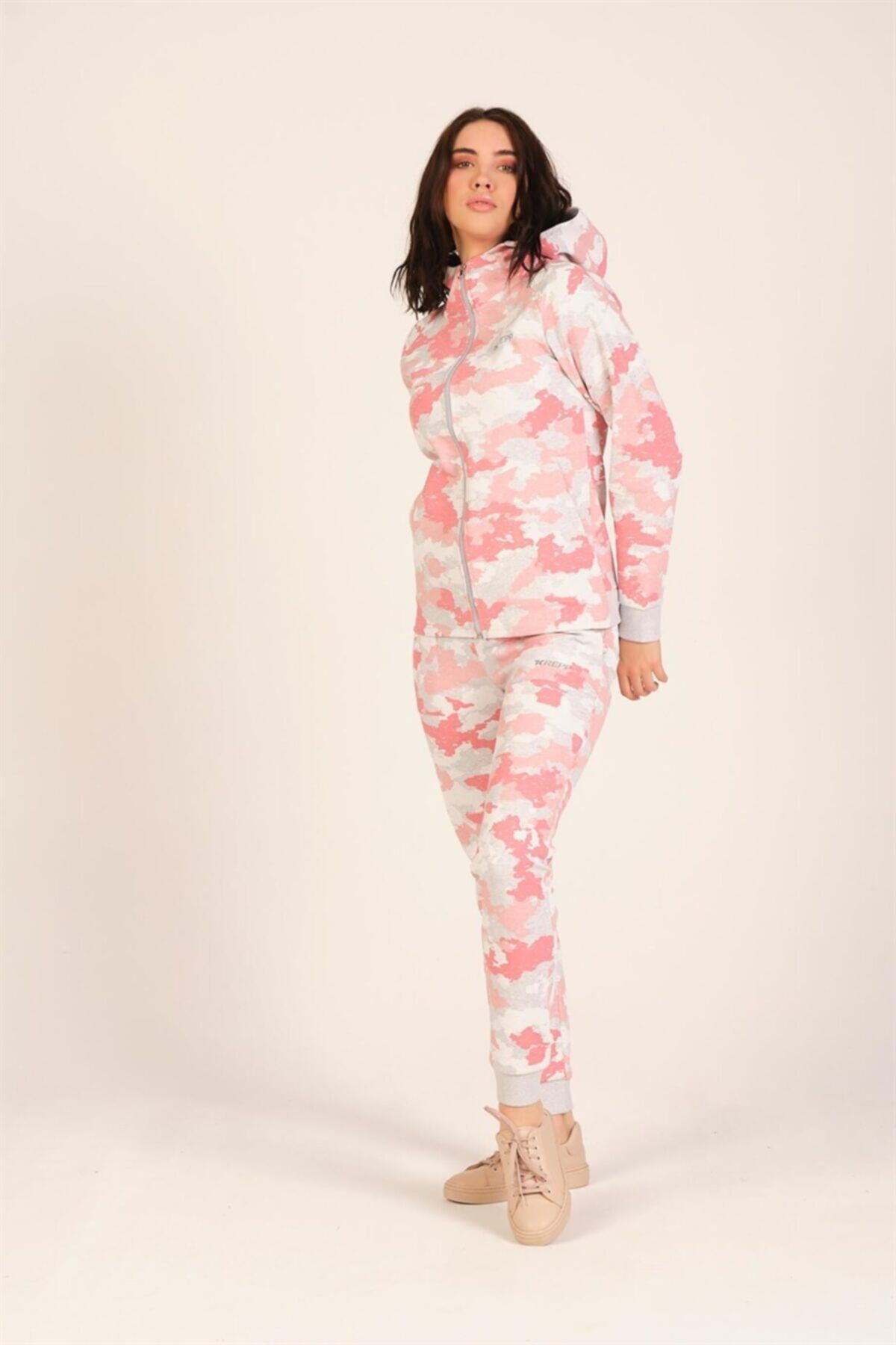 KREPP Women s Pink Hooded Camouflage Tracksuit Set 165 Trendyol