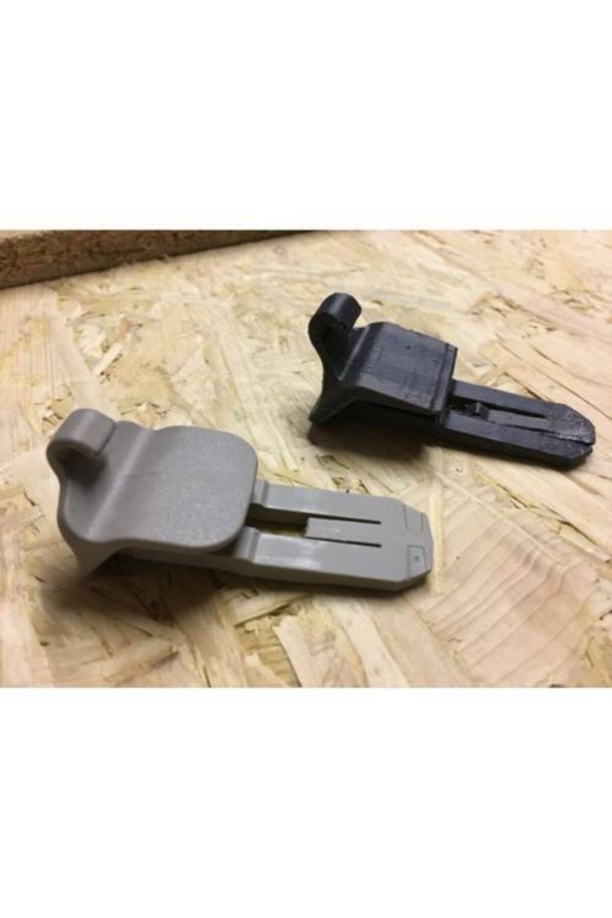 Bi'şeyler Sepeti-Renault Scenic Rear Sunshade Holder 2