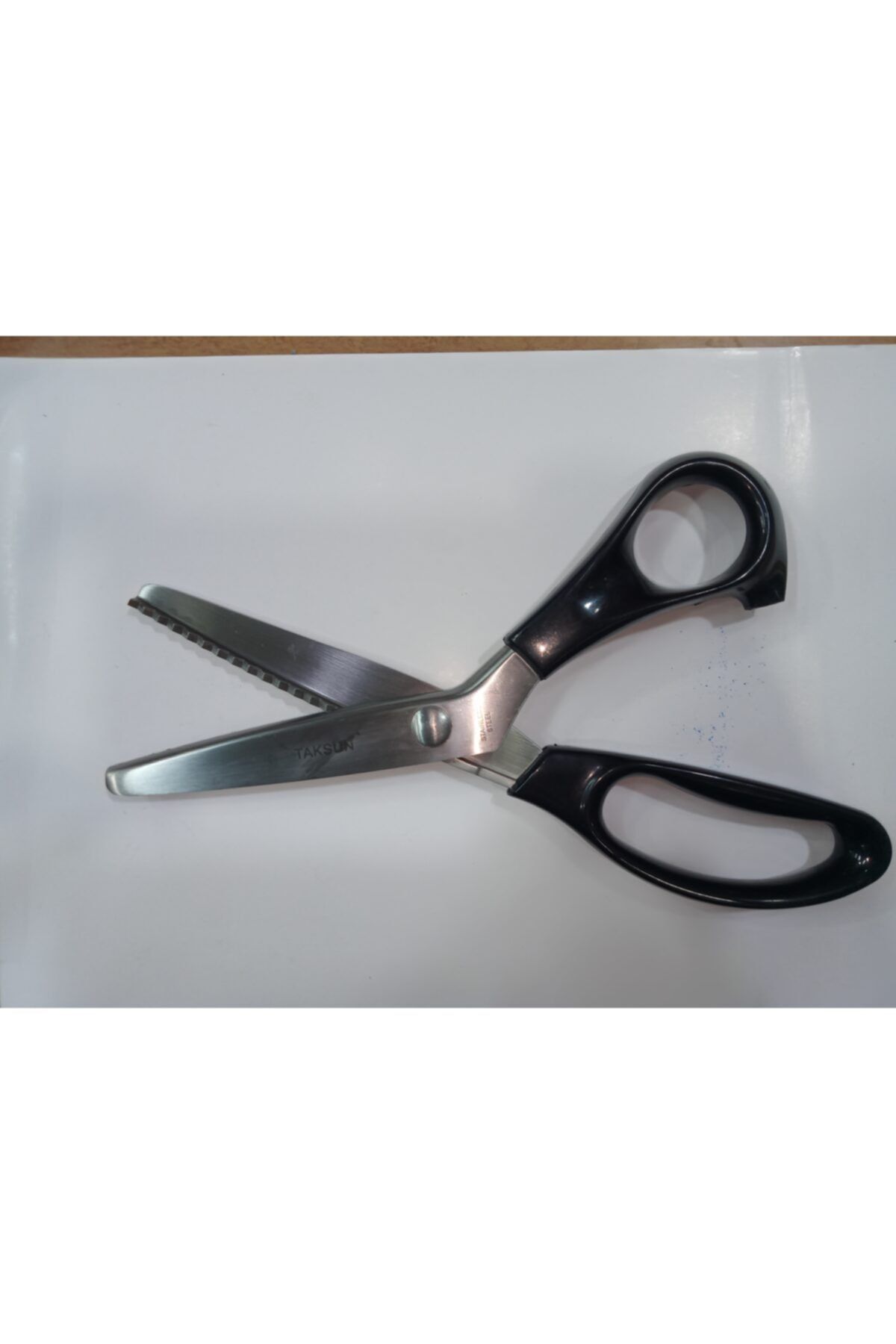 Taksun-Overcasting Scissors & tape measure 2
