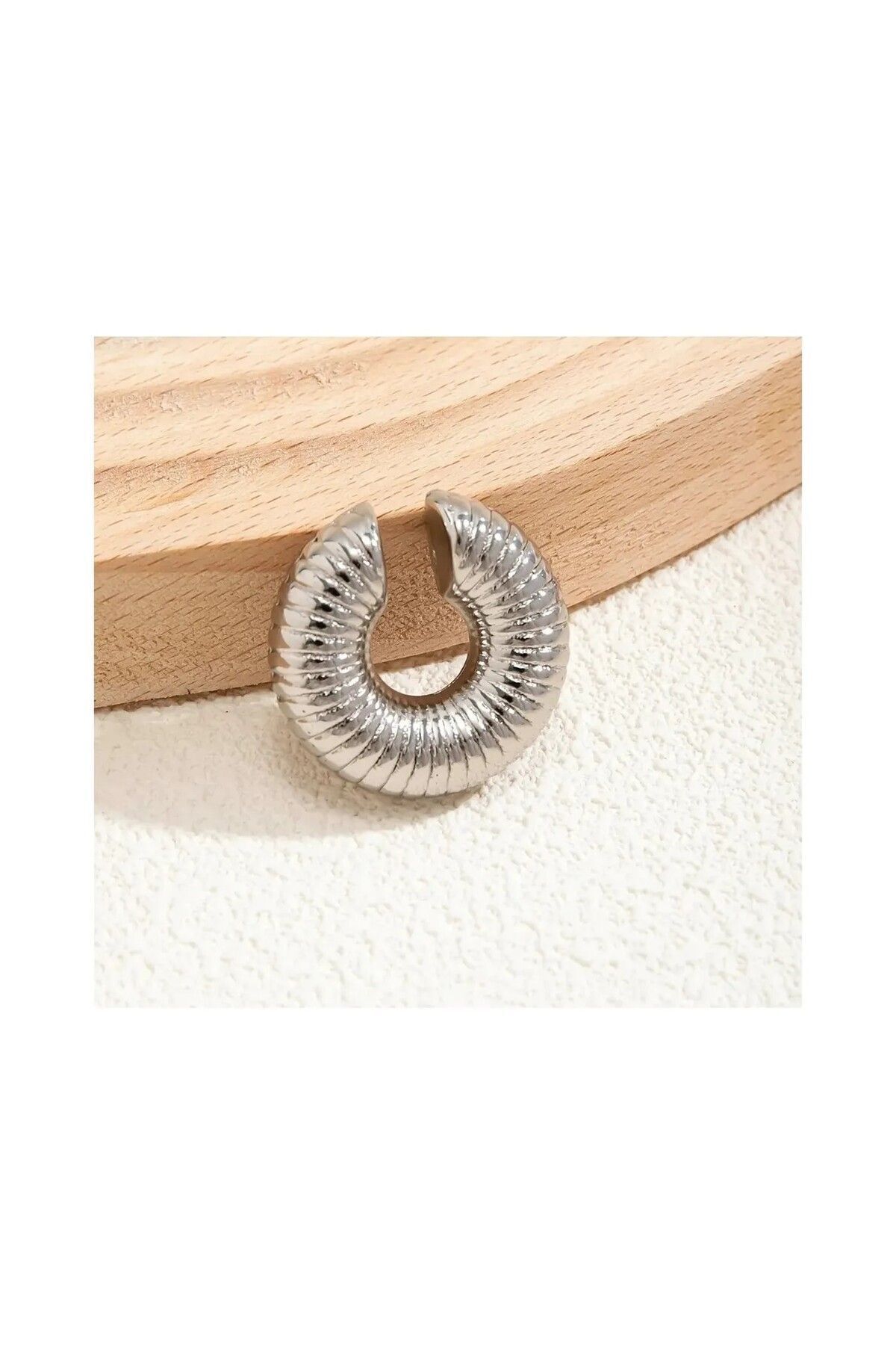 Gümüş Çizgili Kalın Halka Kıkırdak Earcuff Küpe (1 Adet) 2