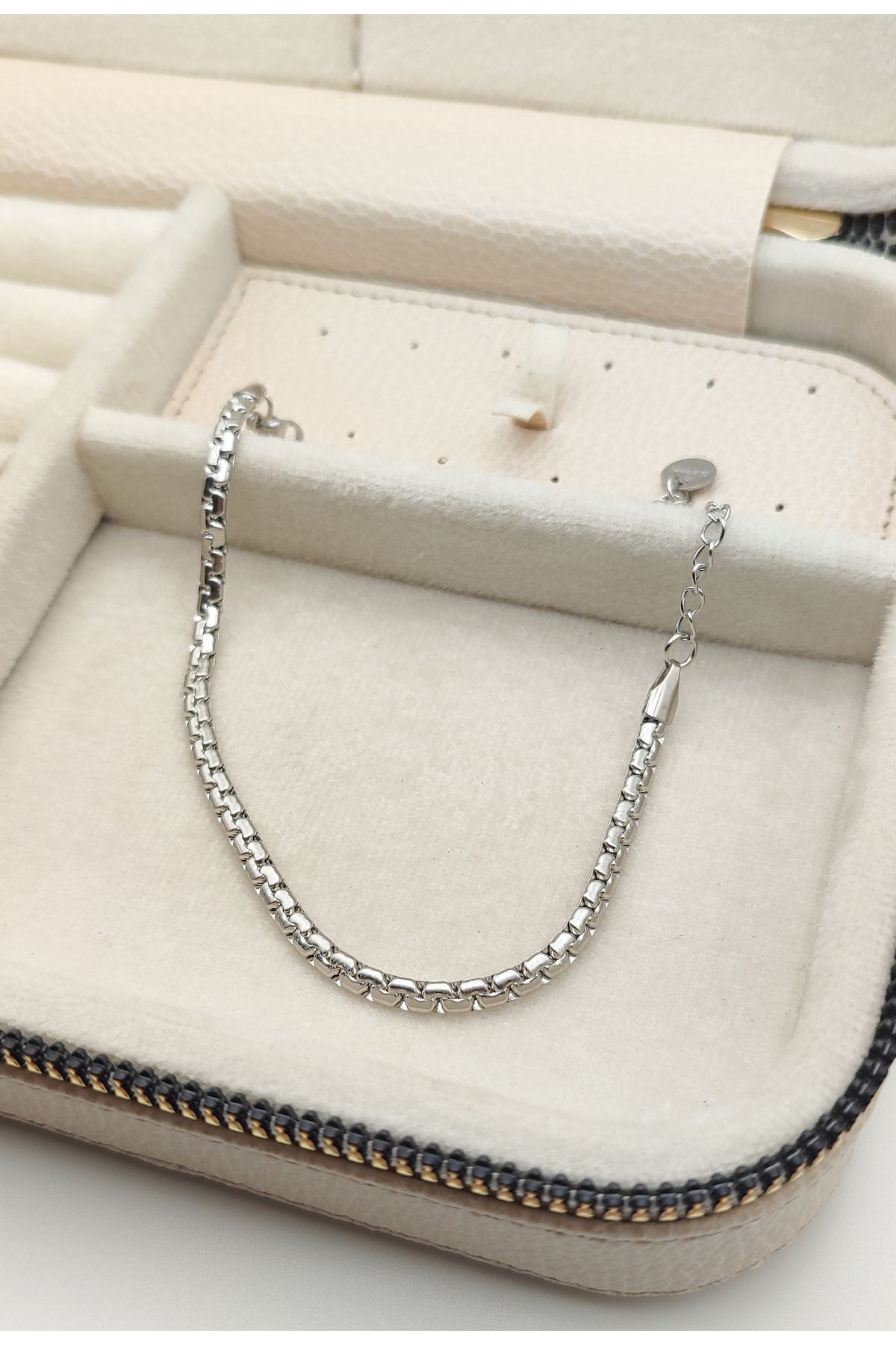 Minimal Gümüş Kaplama Çelik Bileklik 