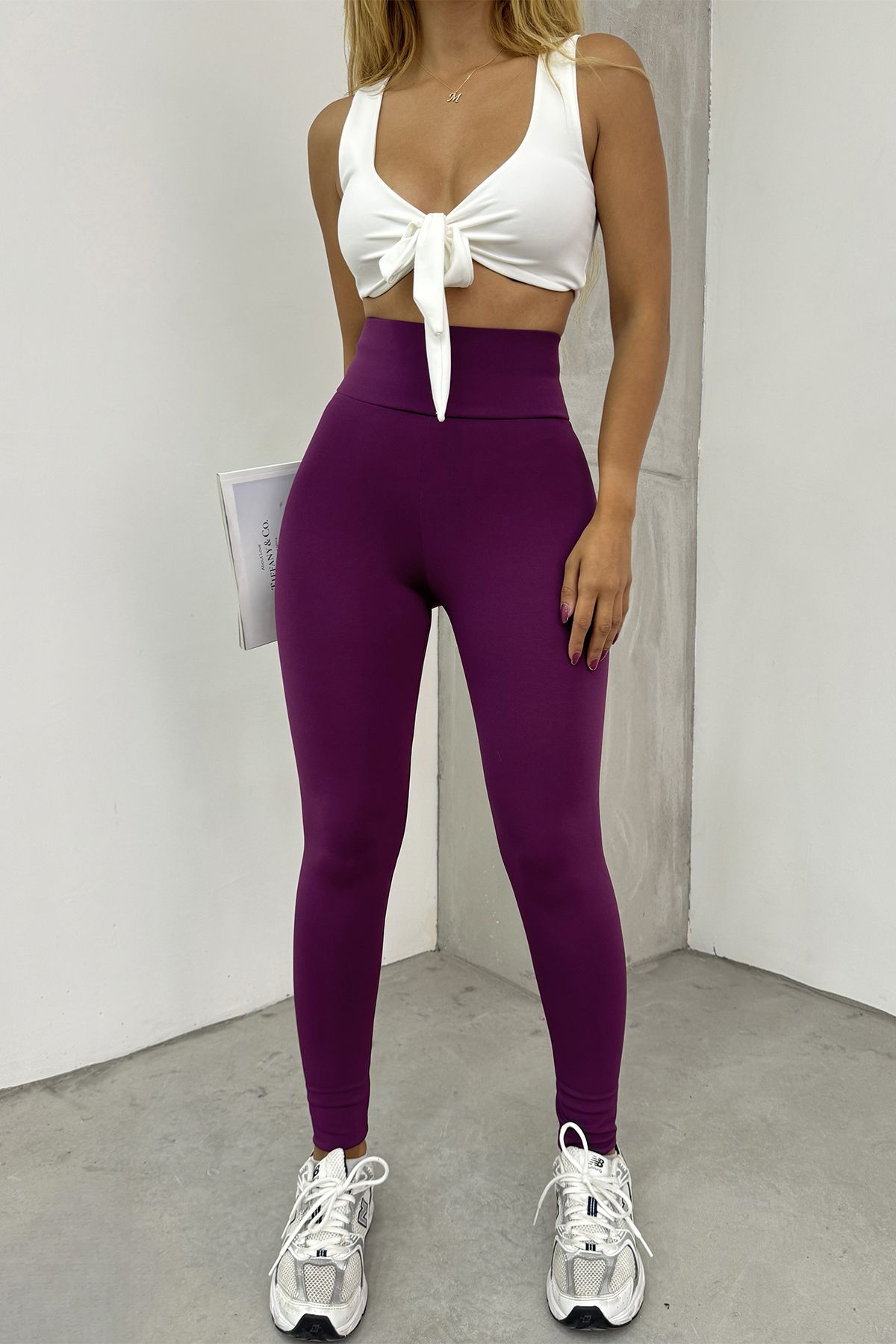 complete the look image