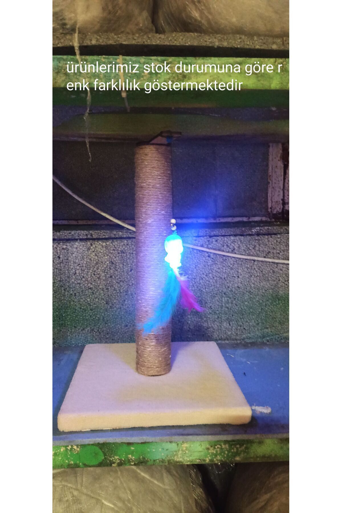 MAVİ UMAY-Illuminated Cat Scratching Platform 1