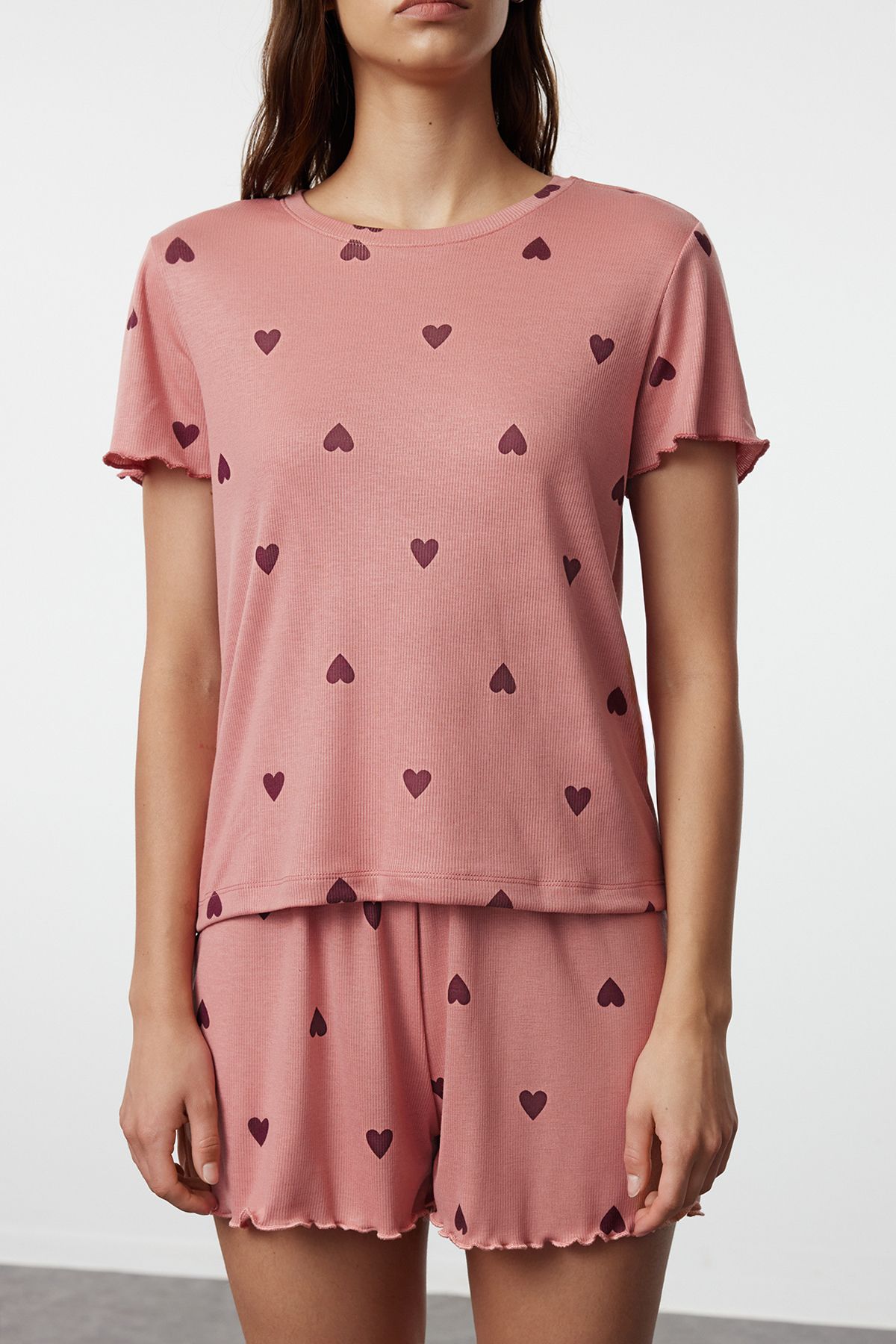 Trendyol Collection Zestaw Piżamowy Dusty Rose Slogan Printed Ribbed Knitted - Elastyczne Spodenki, Thmss24pt00220 Kobieta - S