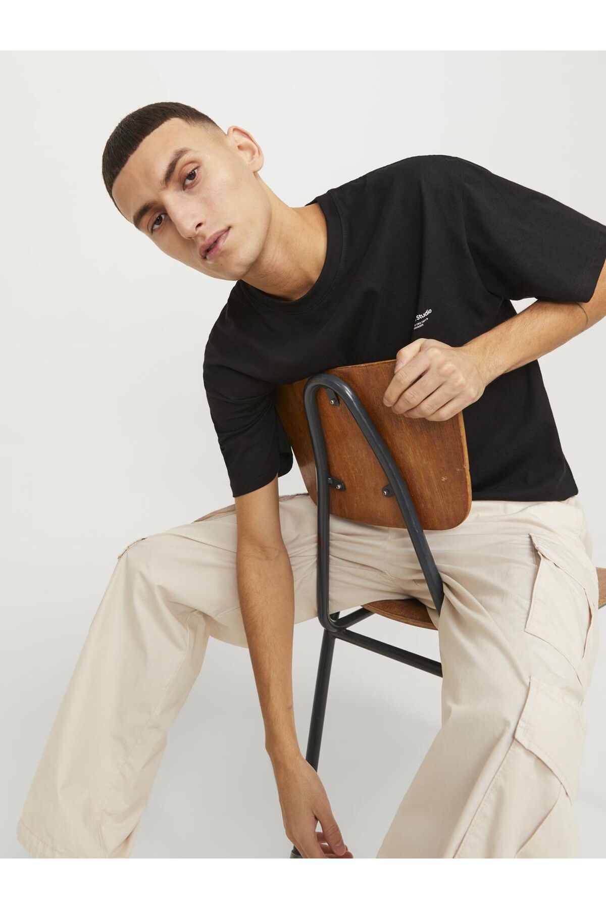 تیشرت مردانه مشکی جک اند جونز | TYC4212E5D170572457119158 اورجینال - تصویر 8