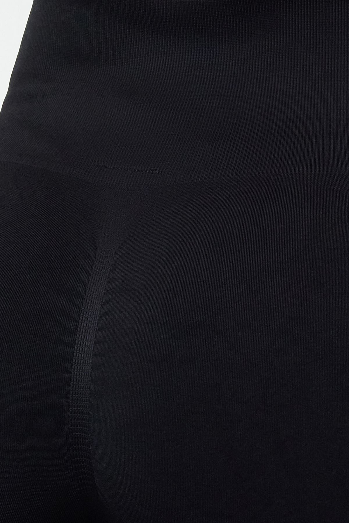 Trendyol Collection-Schwarze nahtlose Push-Up-Sport-Leggings - volle Länge THMAW25TY00003 12