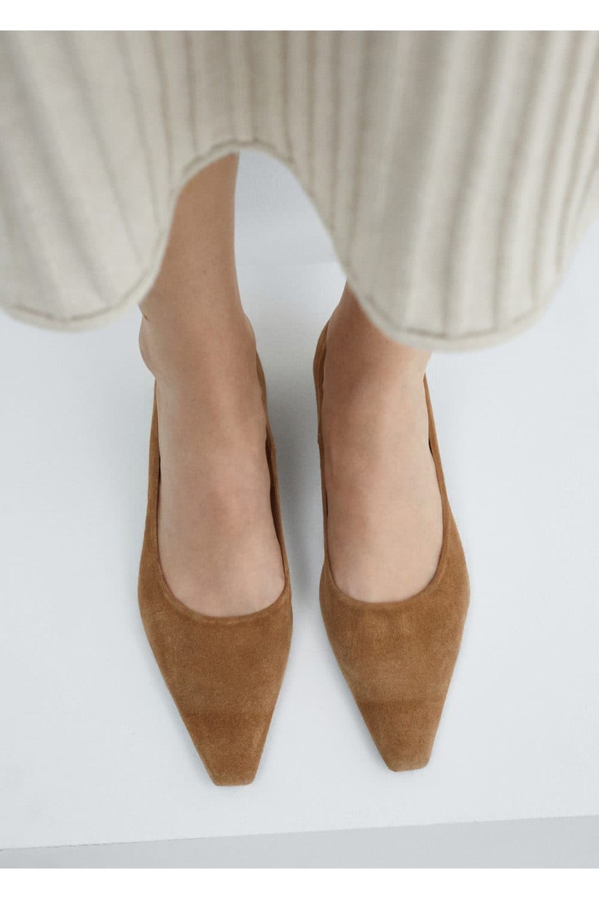 MANGO Woman-Pointed Toe Leather Shoes 6