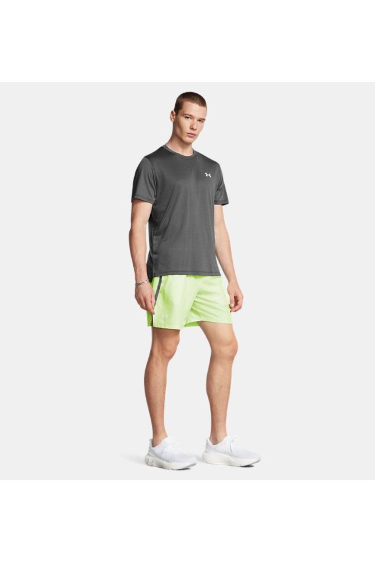 شورت ورزشی سبز مردانه های 7 اینچ در UA 304 راه اندازی آندر آرمور Under Armour
