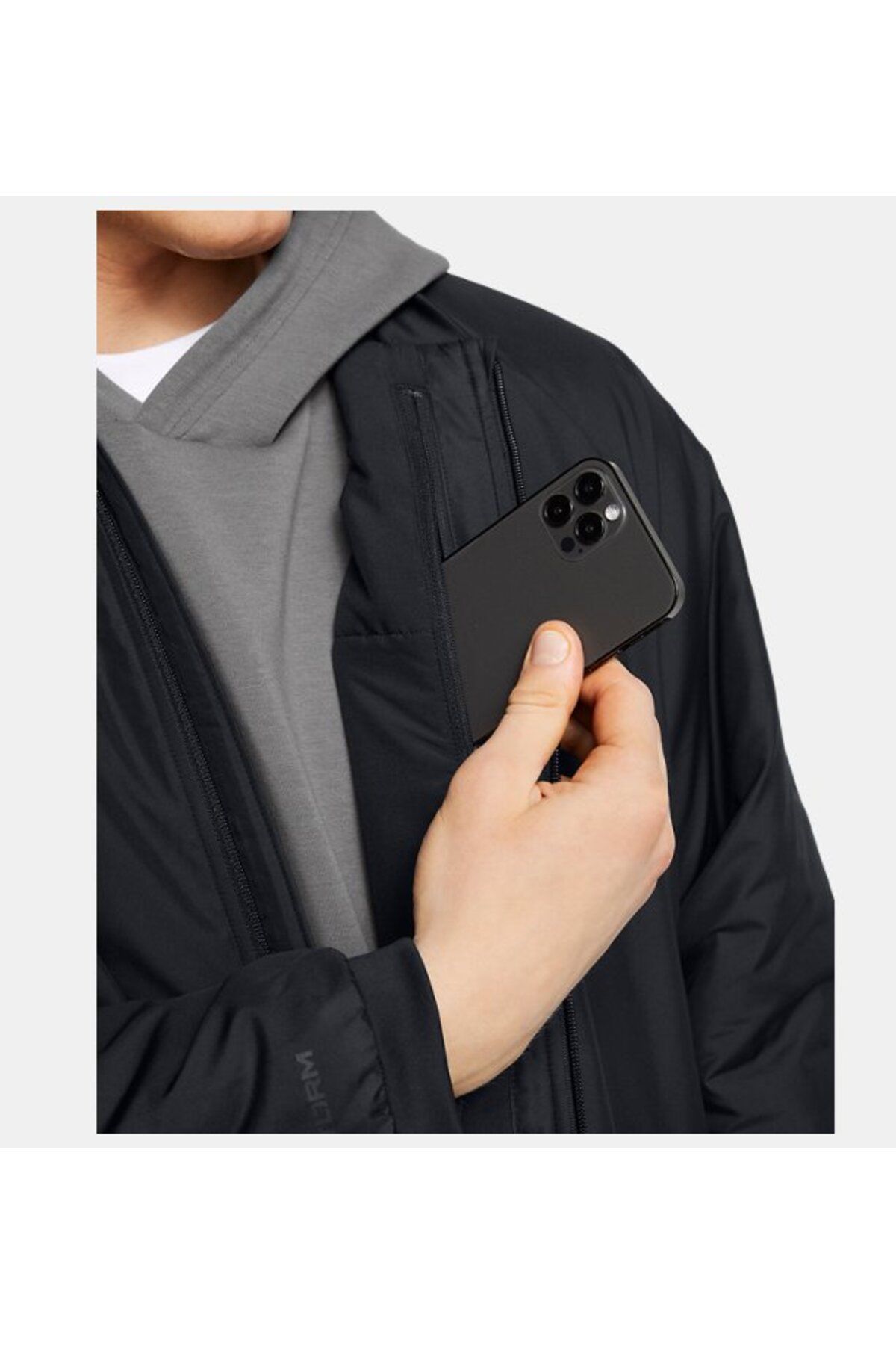 کاپشن ورزشی مشکی مردانه UA غیرقابل توقف در بمب افکن انزوا مونت 001 Under Armour