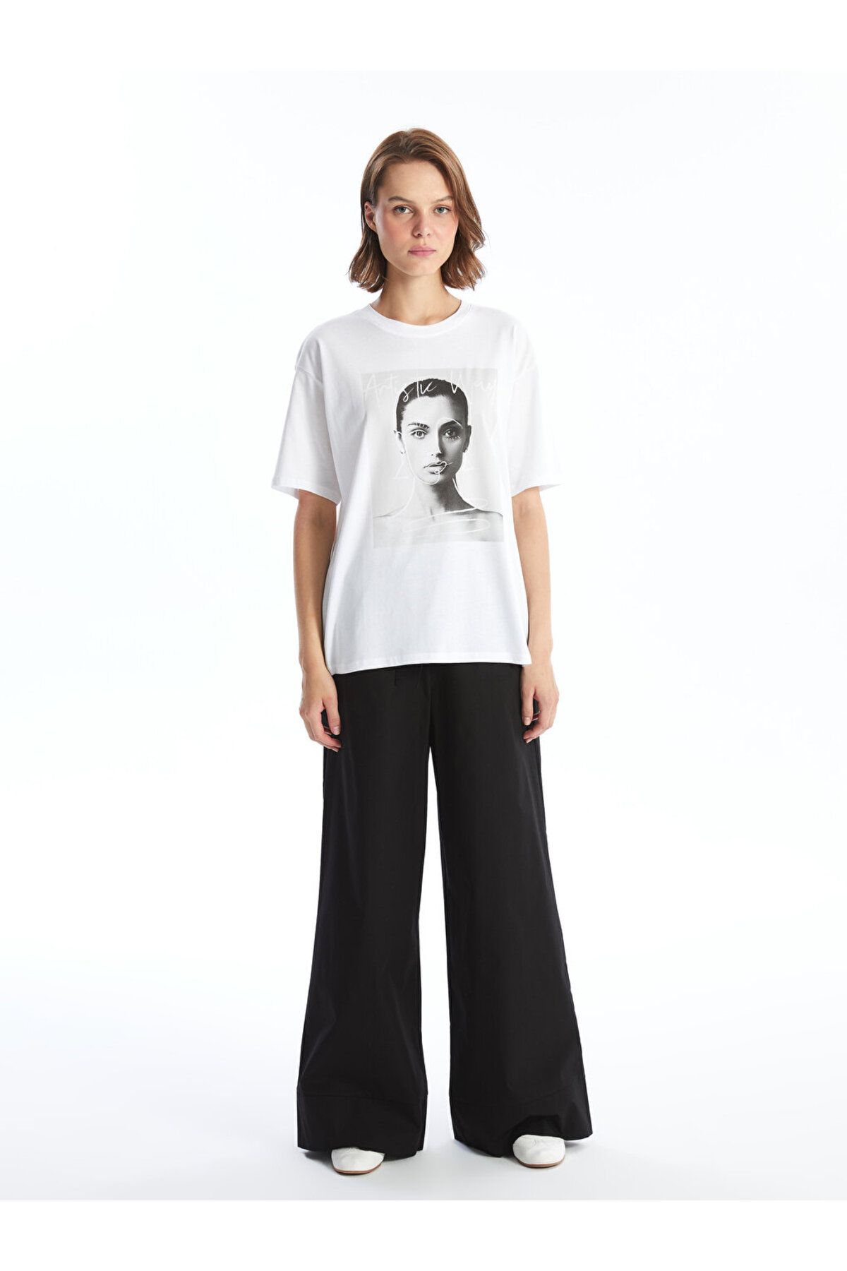 complete the look image