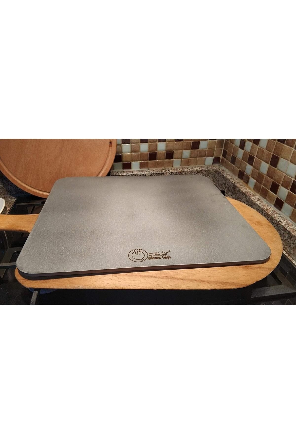 Genel Markalar Çelik Pizza Taşı® - Standart - (40 CM X 35 CM X 0,6 CM)