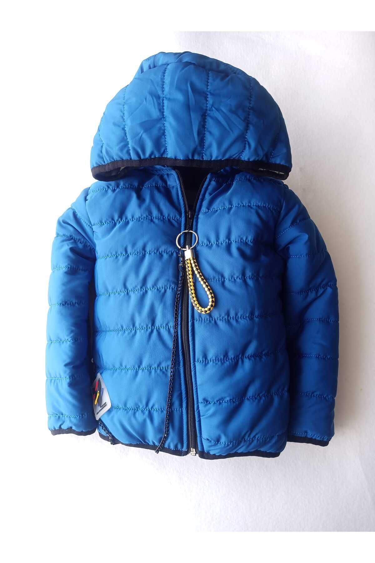 گالاند کاپشن پددار بچه‌گانه، سرمه‌ای، کلاه‌دار، پر شده با الیاف، مناسب فصل، ضخامت متوسط، زیپ‌دار، زنجیر اکسسوری متحرک