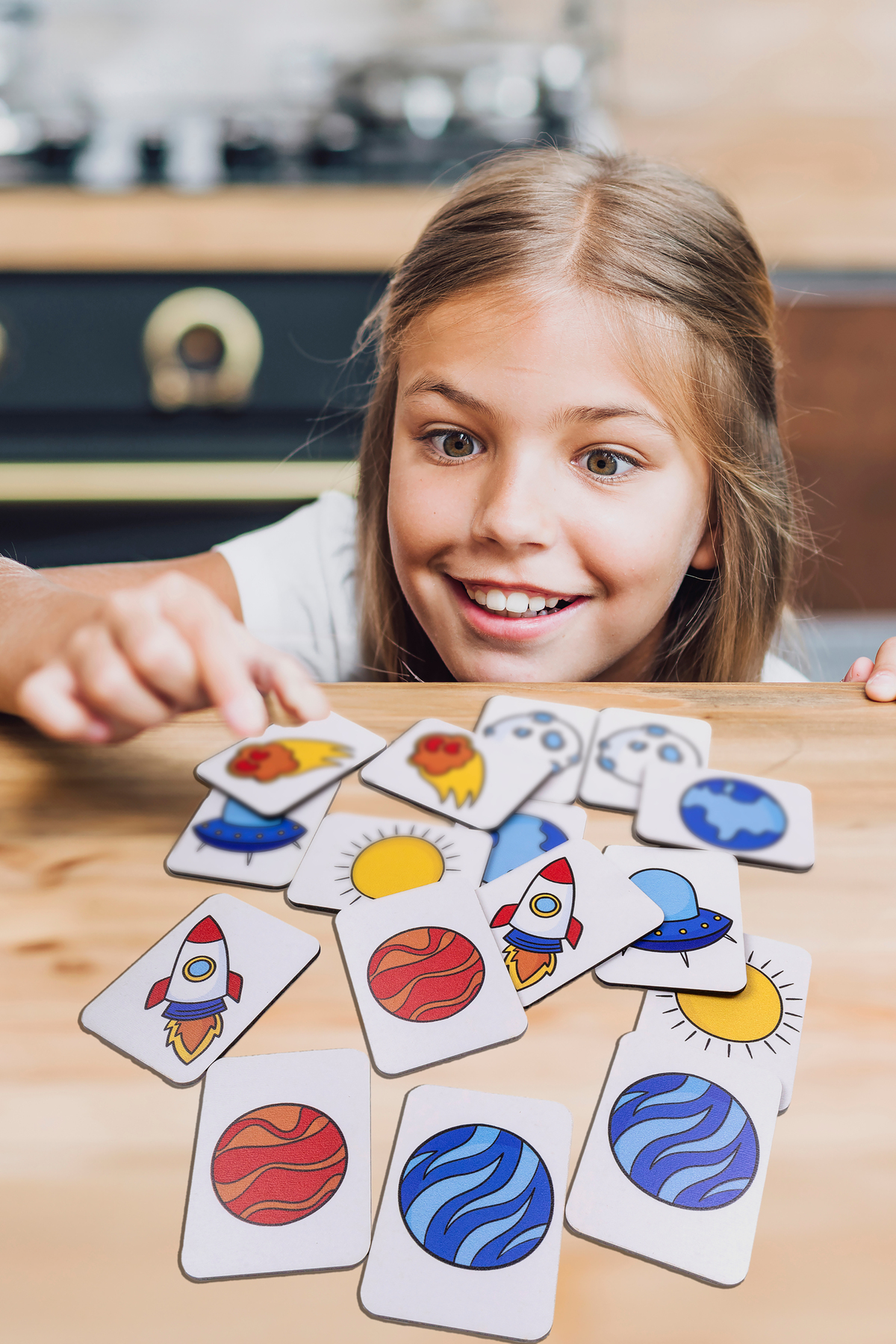 کاوش در دنیای اسرارآمیز فضا – کارت‌های جورکردنی چوبی برای کودکان مهدکودک و پیش‌دبستانی